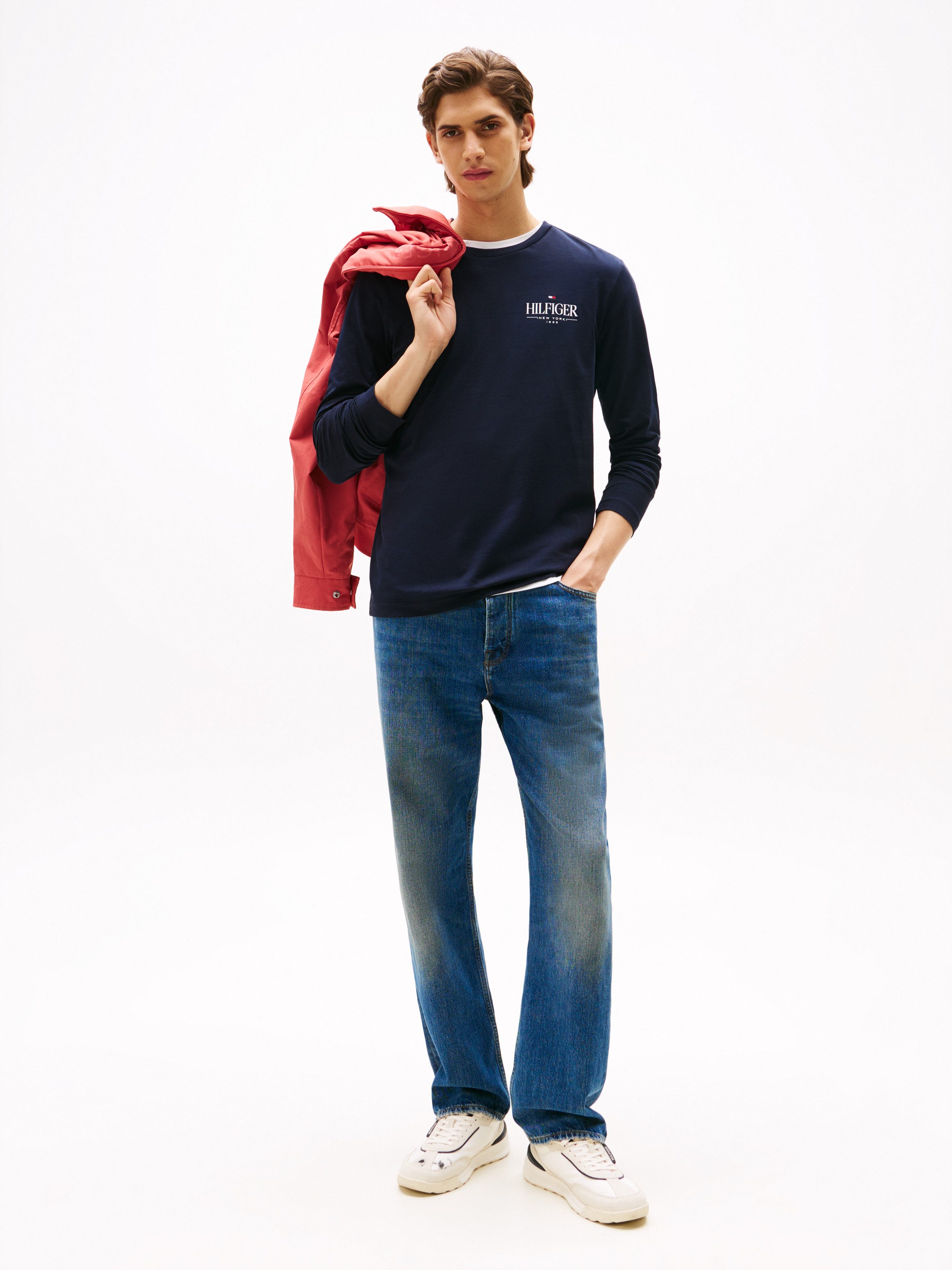 Tommy Hilfiger Longsleeve HILFIGER STACK LS TEE Contrasterende print op de borst