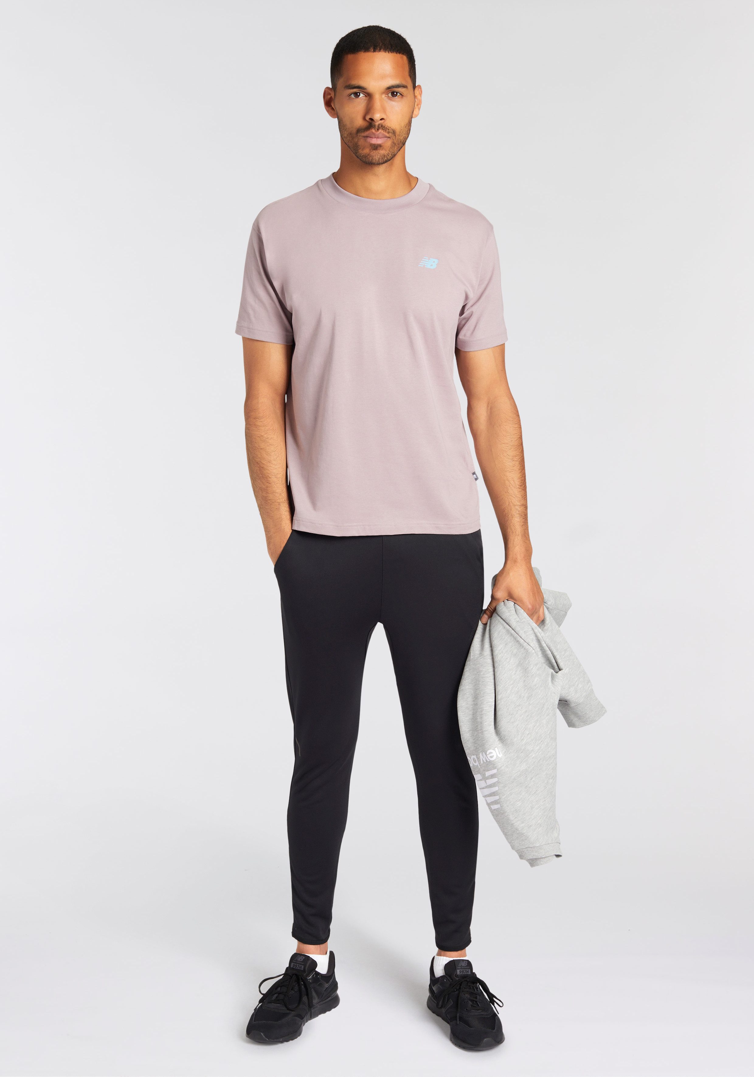 New Balance T-shirt SPORT ESSENTIALS LOGO T-SHIRT