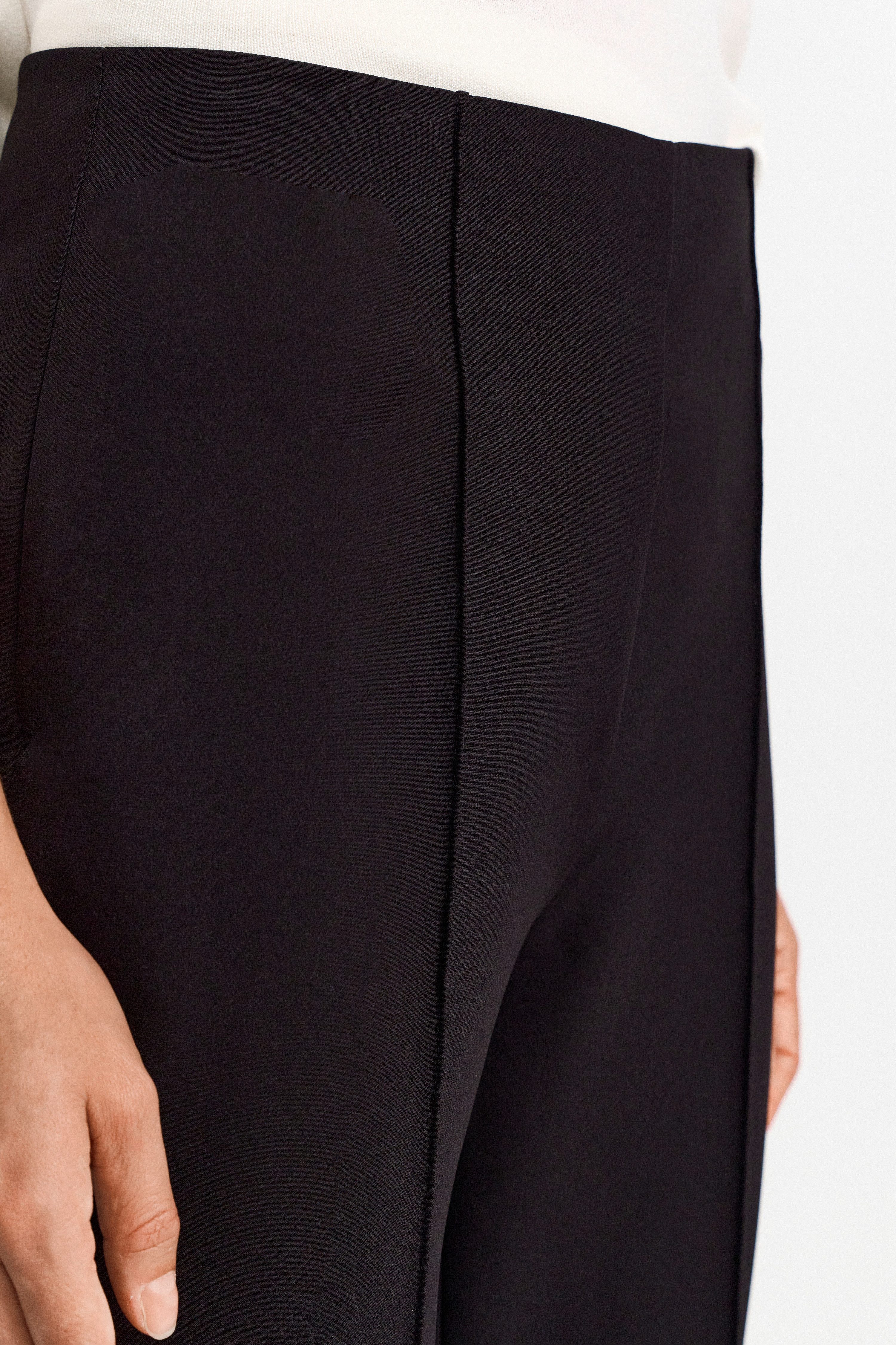 Rich & Royal Pantalon met vouw Nep-leistentas achter
