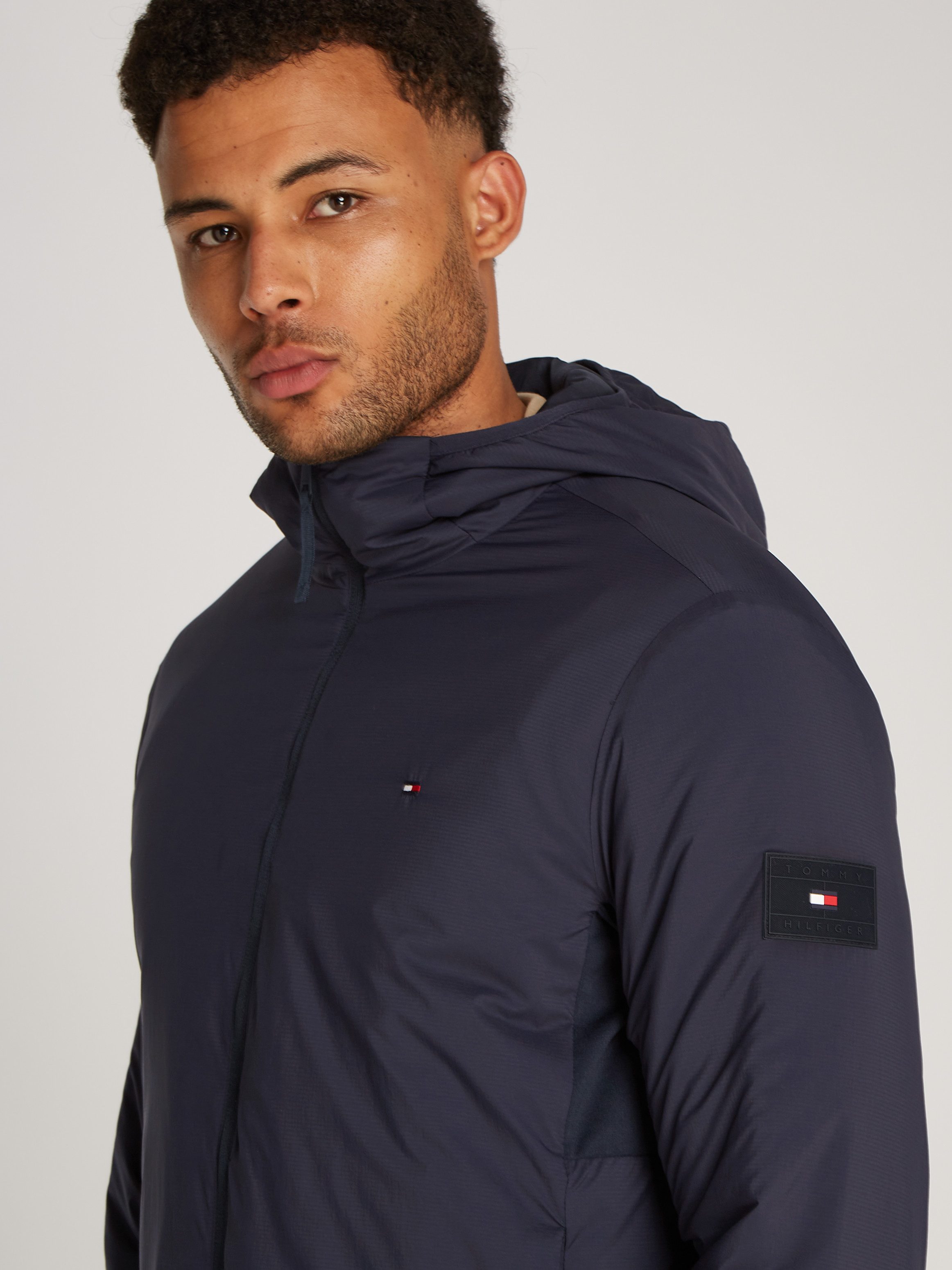 Tommy Hilfiger Kort jack TECH PACKABLE HOODED JACKET