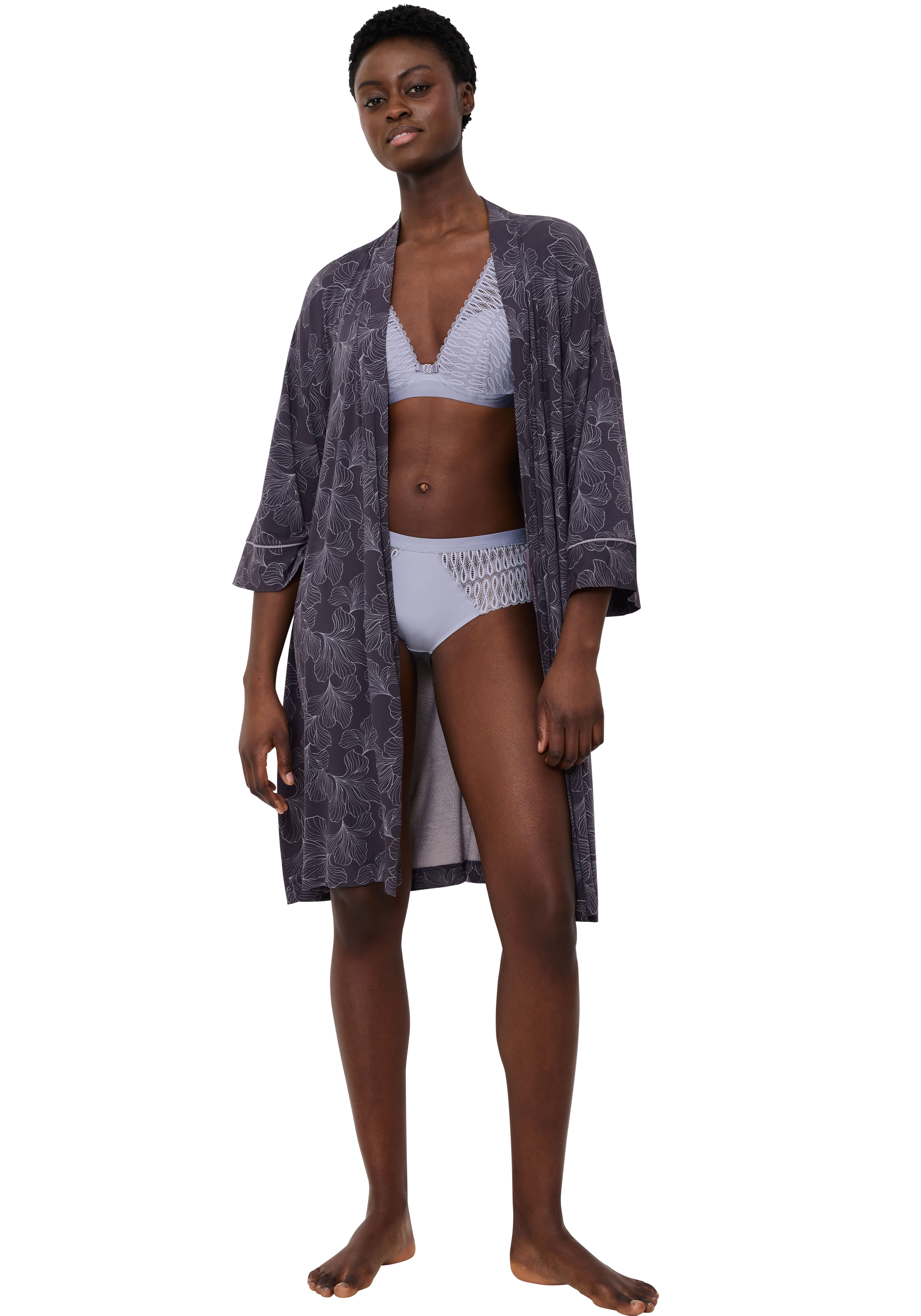Triumph Ochtendjas Aura Spotlight Robe 01