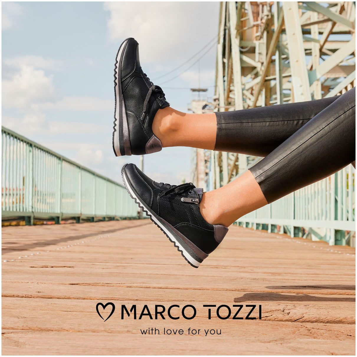 Marco Tozzi Sneakers met feel me-uitrusting, vrijetijdsschoen, lage schoen, veterschoen