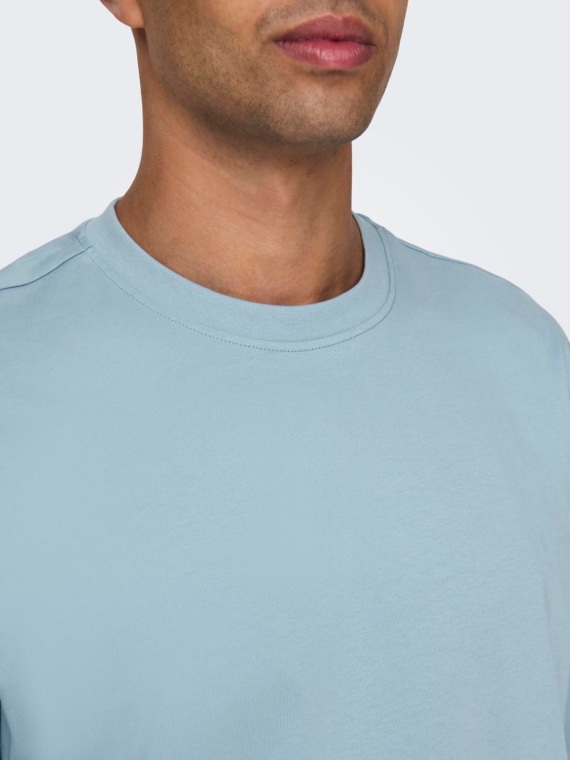 ONLY & SONS Shirt met ronde hals ONSFRED RLX SS TEE