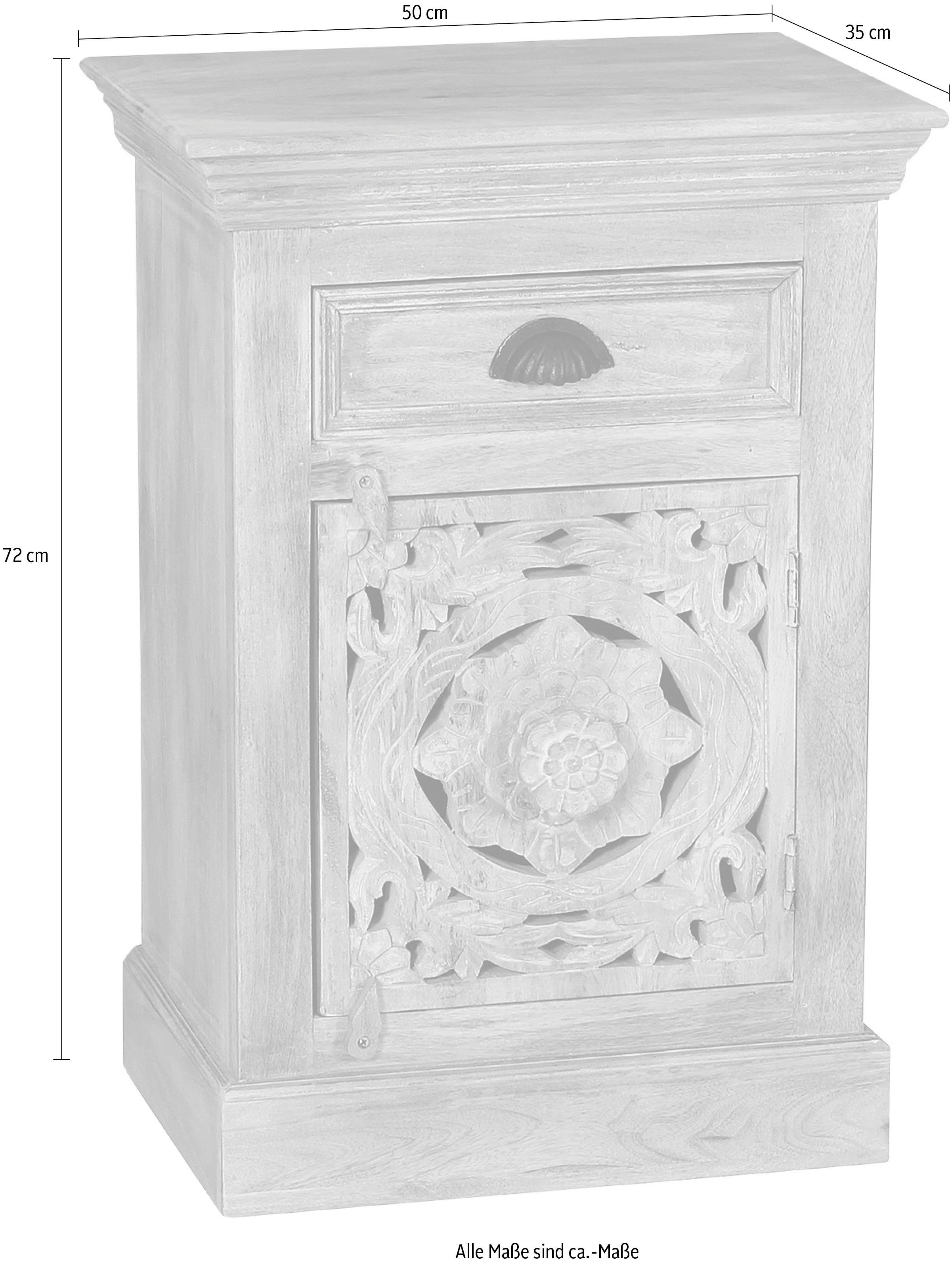 SIT Kast Met luxueuze houtsnijwerk