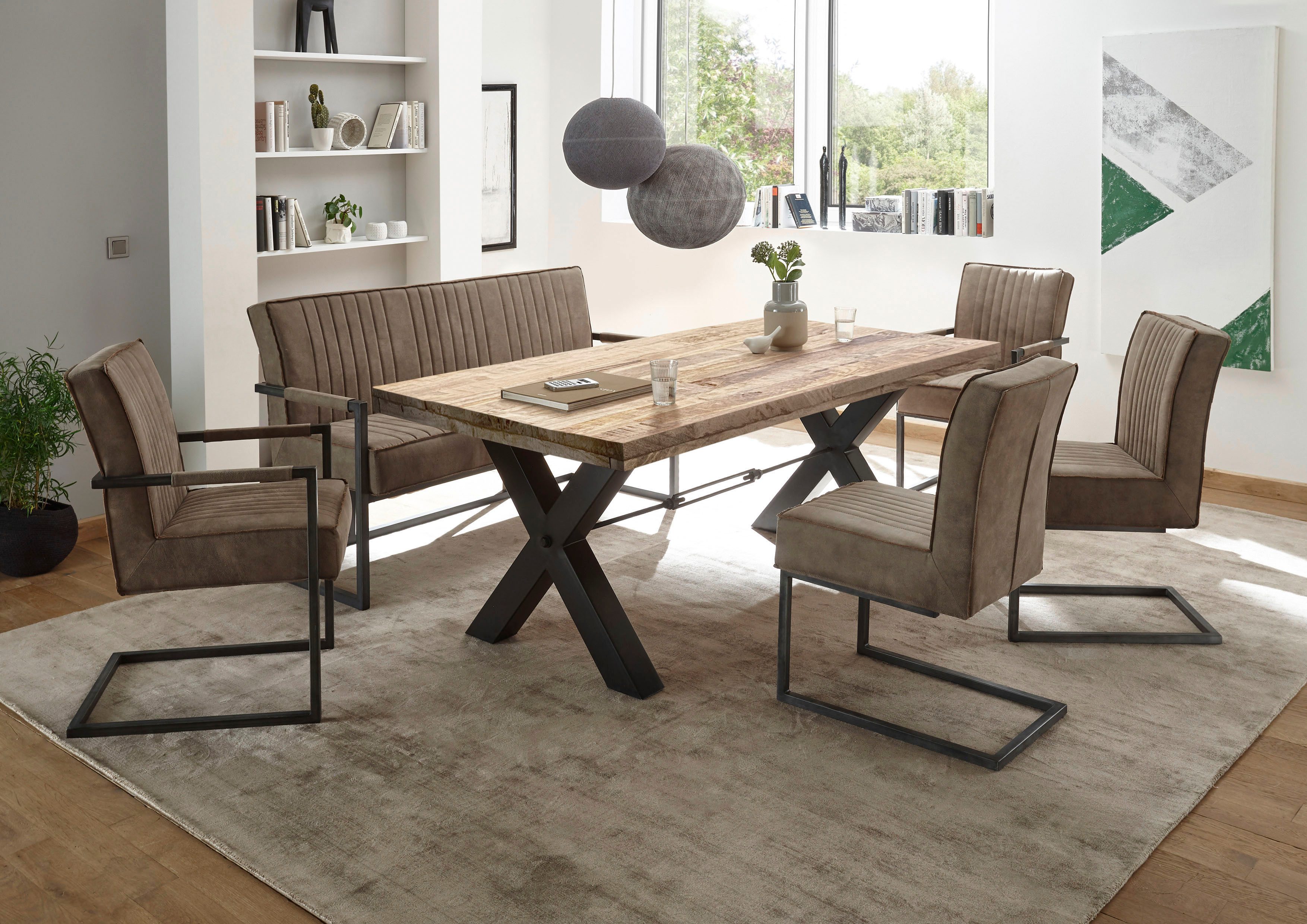 Stolkom Eettafel Delhi 200 cm breed in massief mango hout