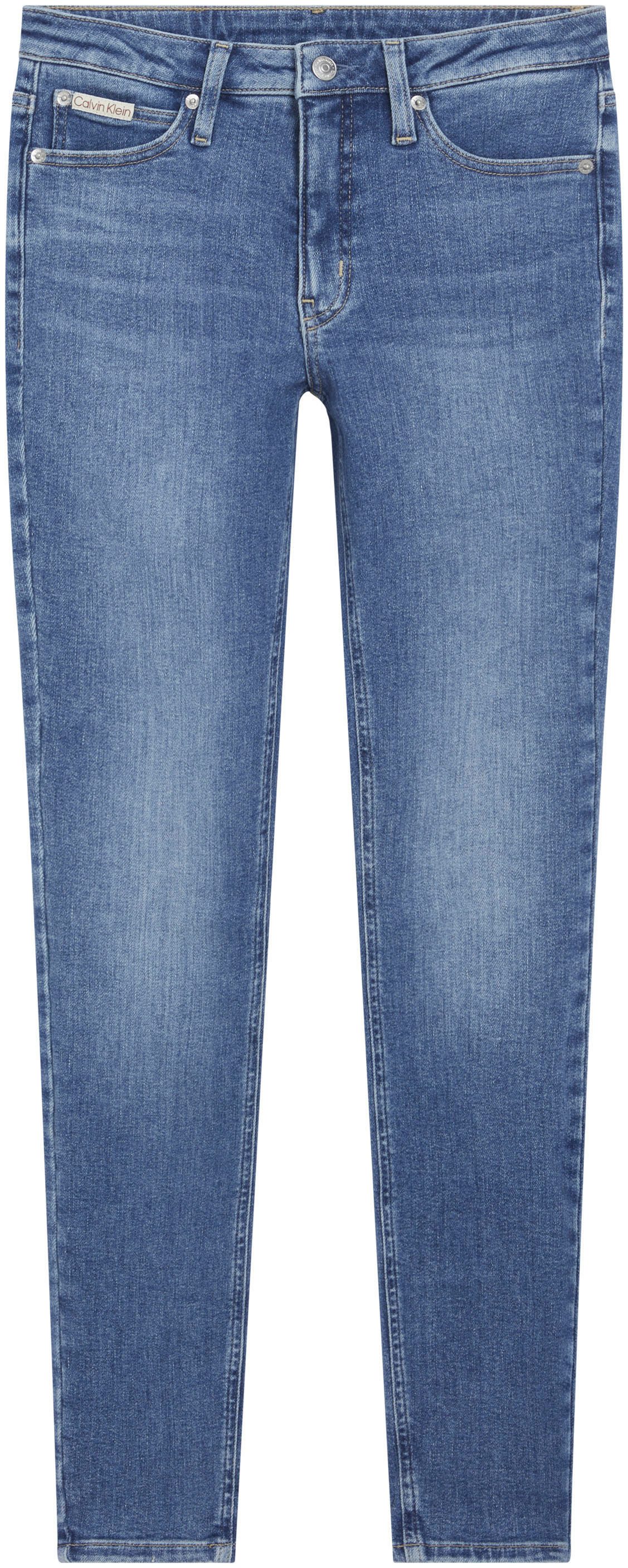 Calvin Klein Skinny fit jeans Mid rise skinny met stone-wash look, met muntzakje