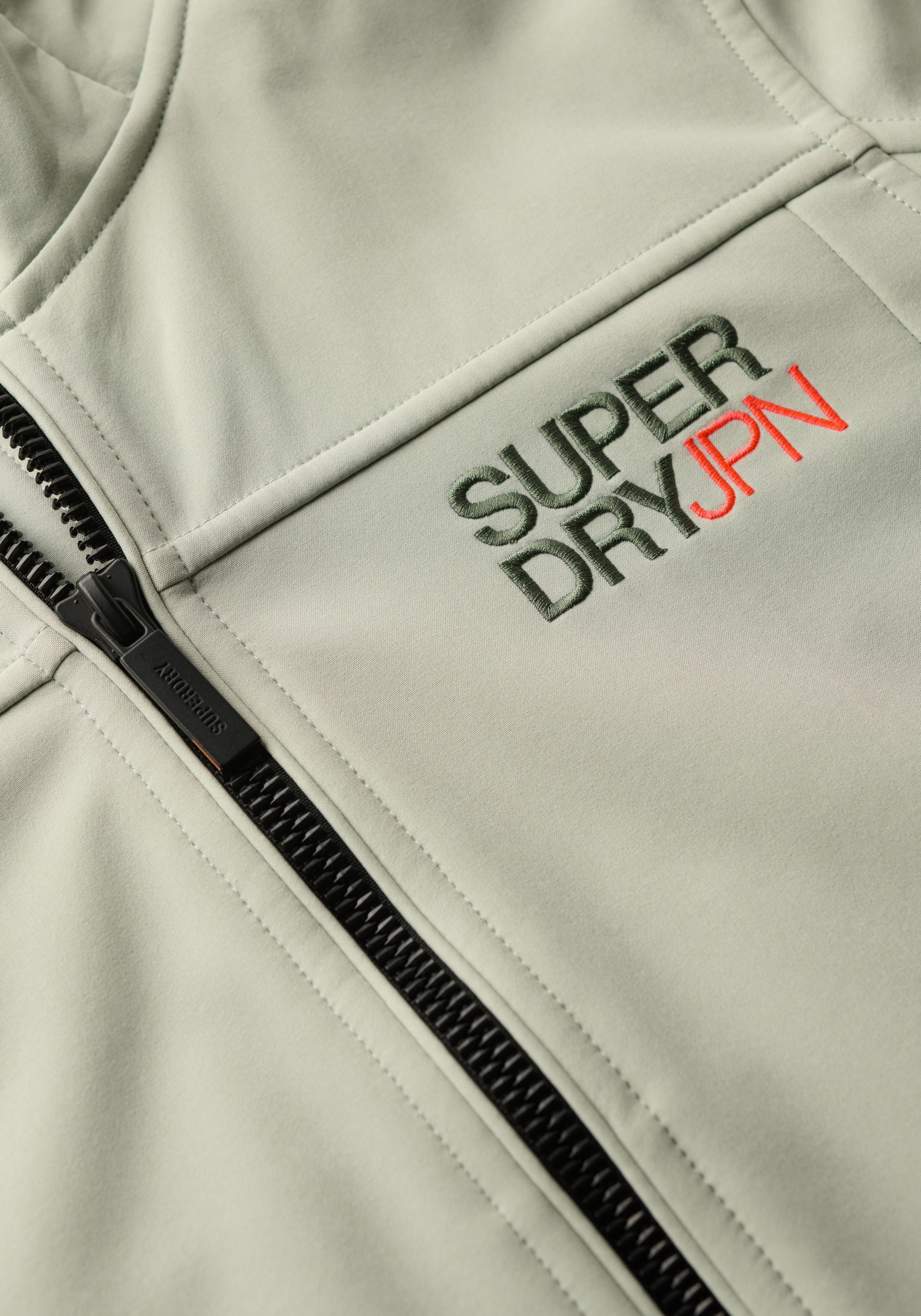 Superdry Outdoorjack HOODED SOFT SHELL TREKKER JKT