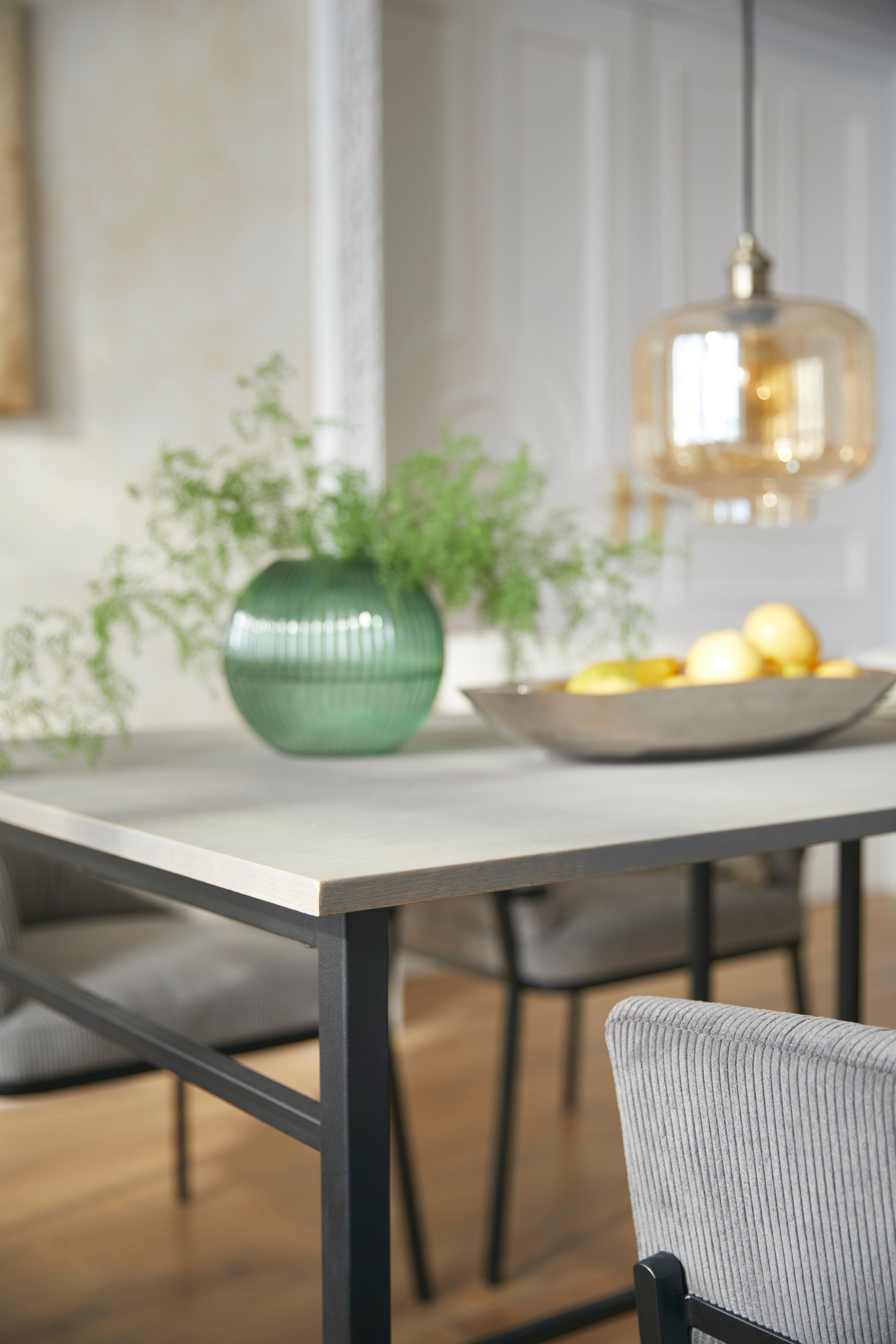 Home affaire Eettafel Sare met echt houtfineer van eiken