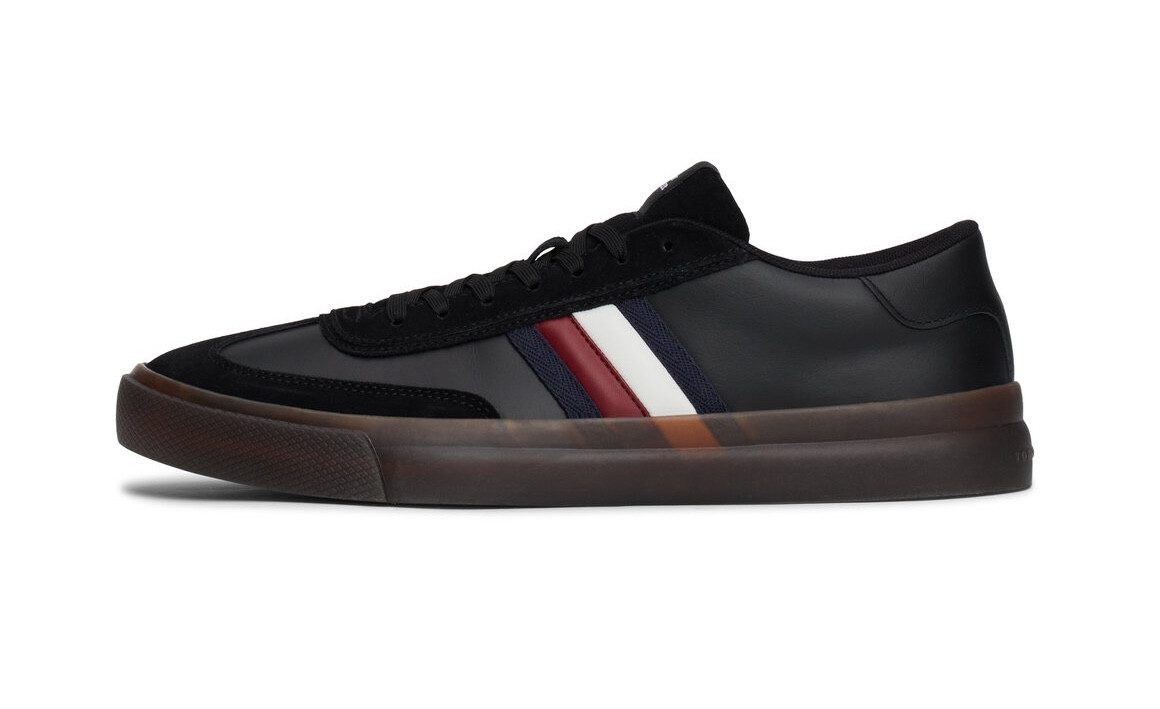 Tommy Hilfiger Sneakers TH CUPSET TERRACE , vrijetijdsschoen, lage schoen, veterschoen met zijstrepen