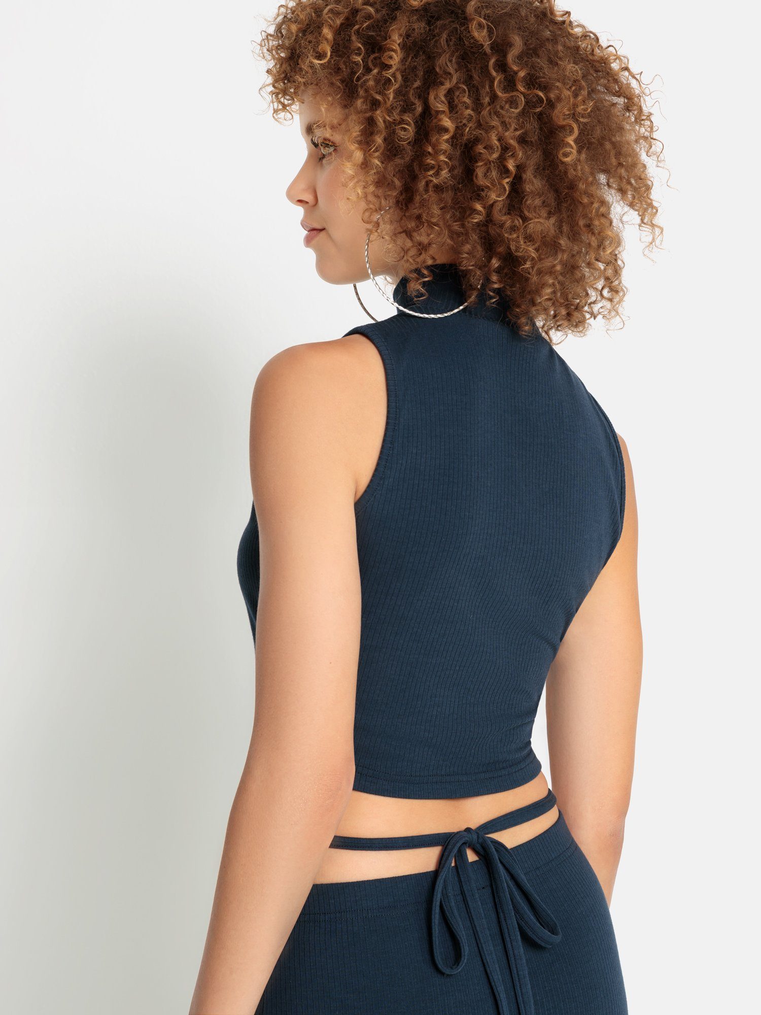 LSCN by LASCANA Crop-top met opstaande kraag