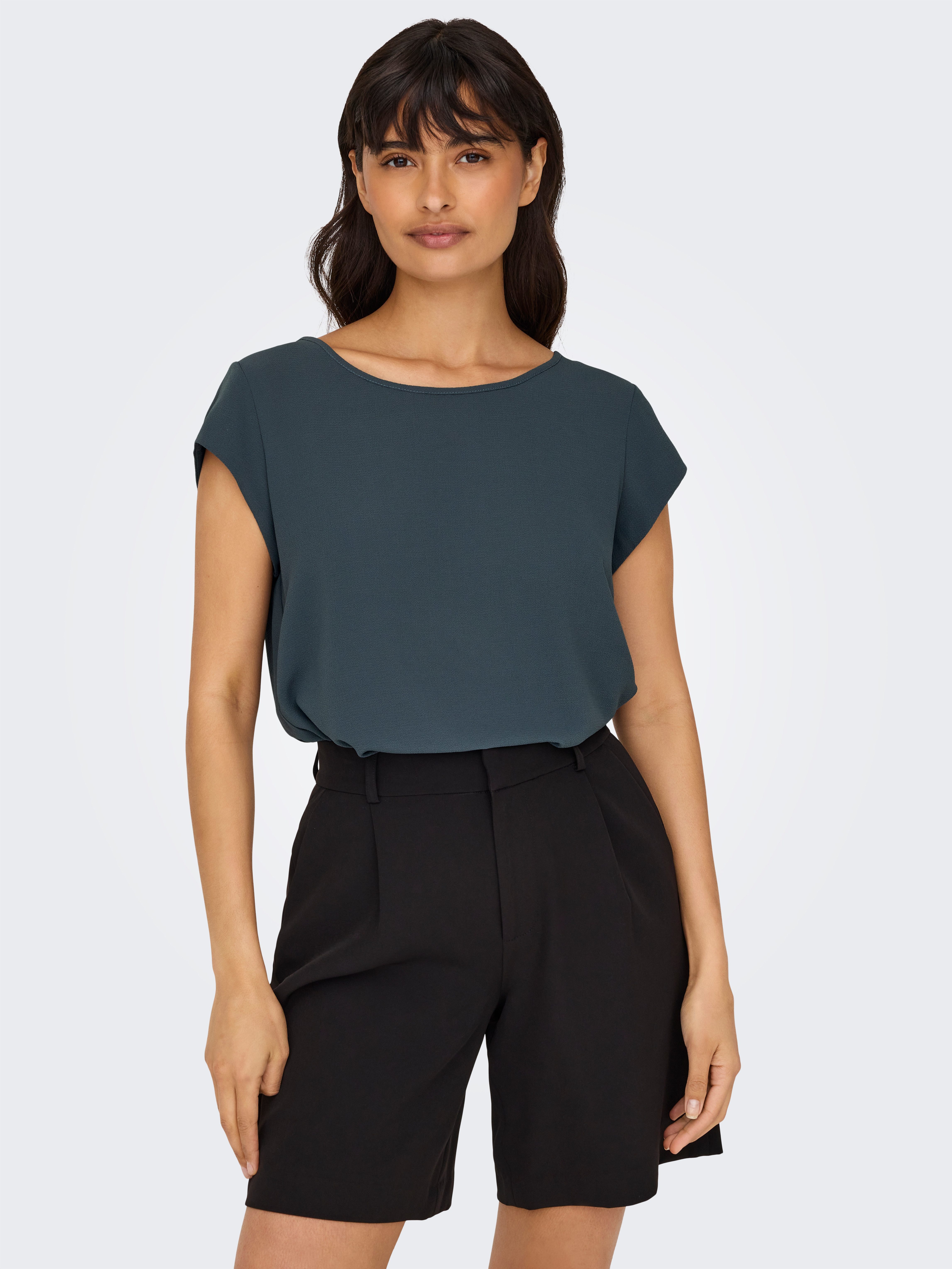 Only Blouse met korte mouwen ONLVIC S/S SOLID TOP NOOS PTM