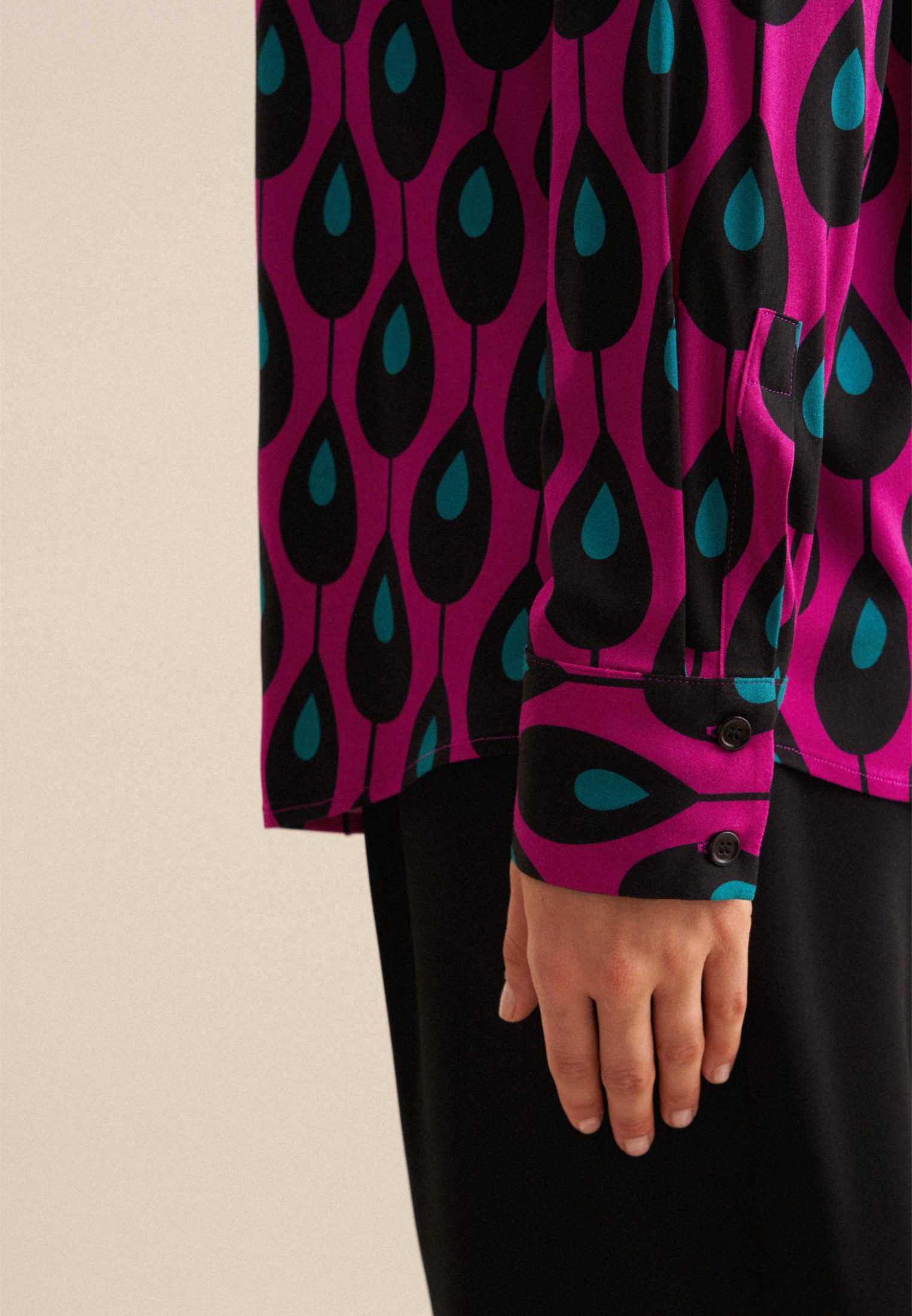 seidensticker Overhemdblouse Zwarte roos Lange mouwen kraag print