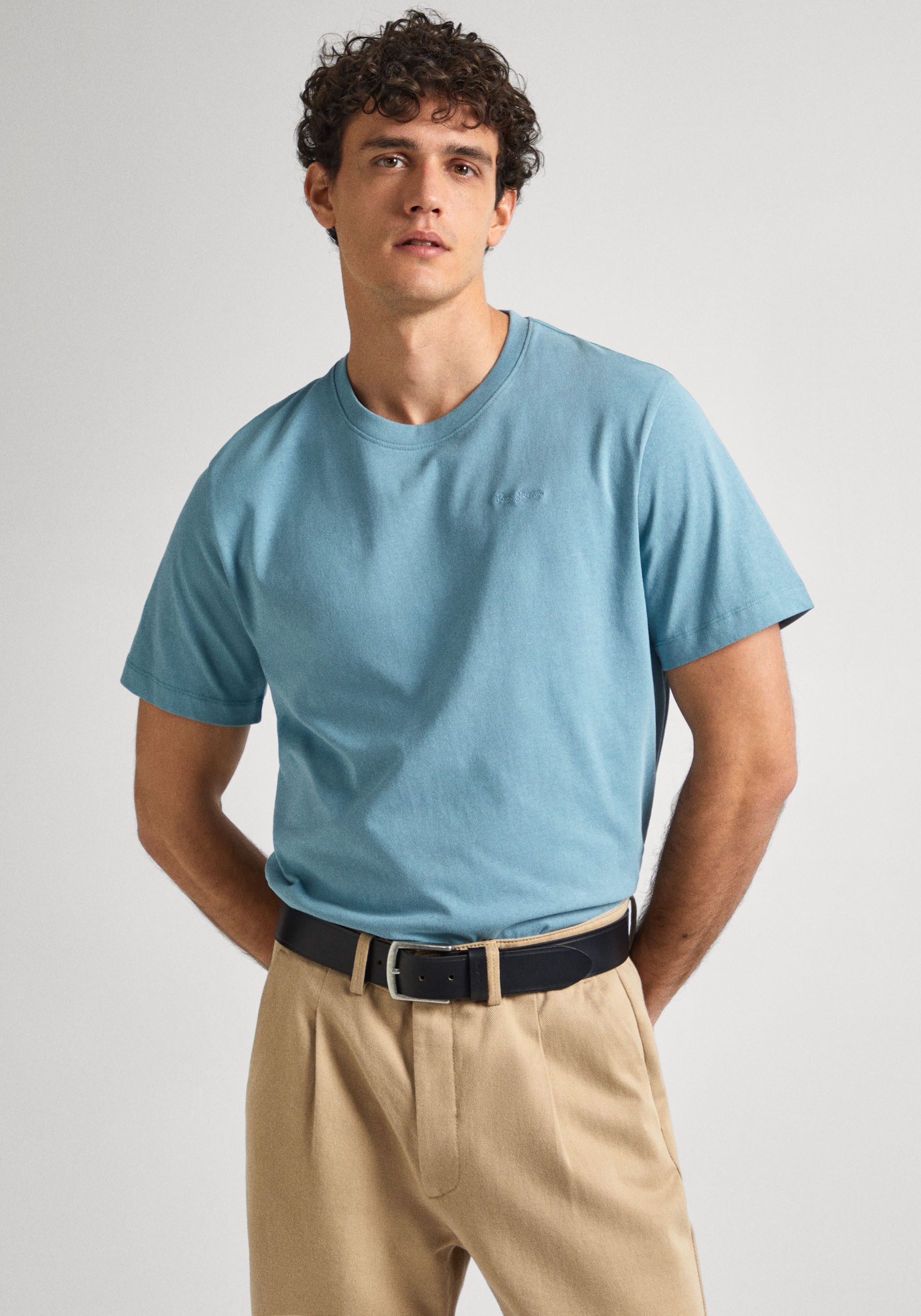 Pepe Jeans T-shirt Connor met geborduurd logo op borsthoogte