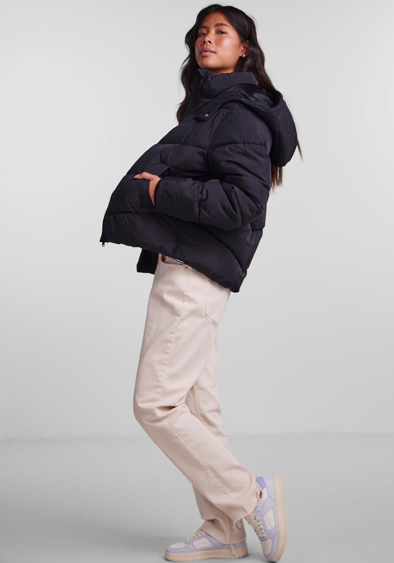 pieces Gewatteerde jas PCJAMILLA SHORT PUFFER JACKET NOOS BC