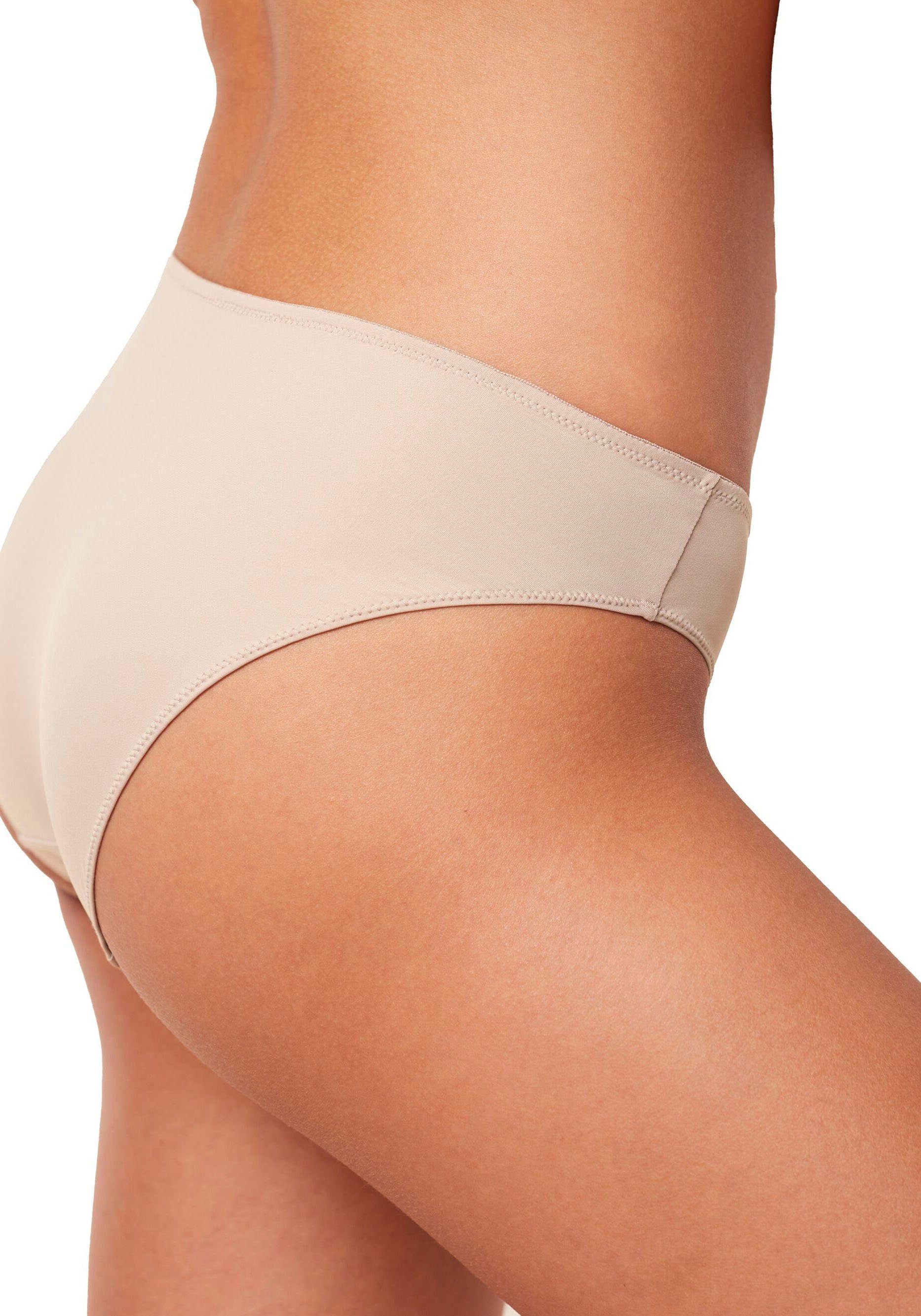 Triumph Slip Pure Micro Tai bijna onzichtbaar