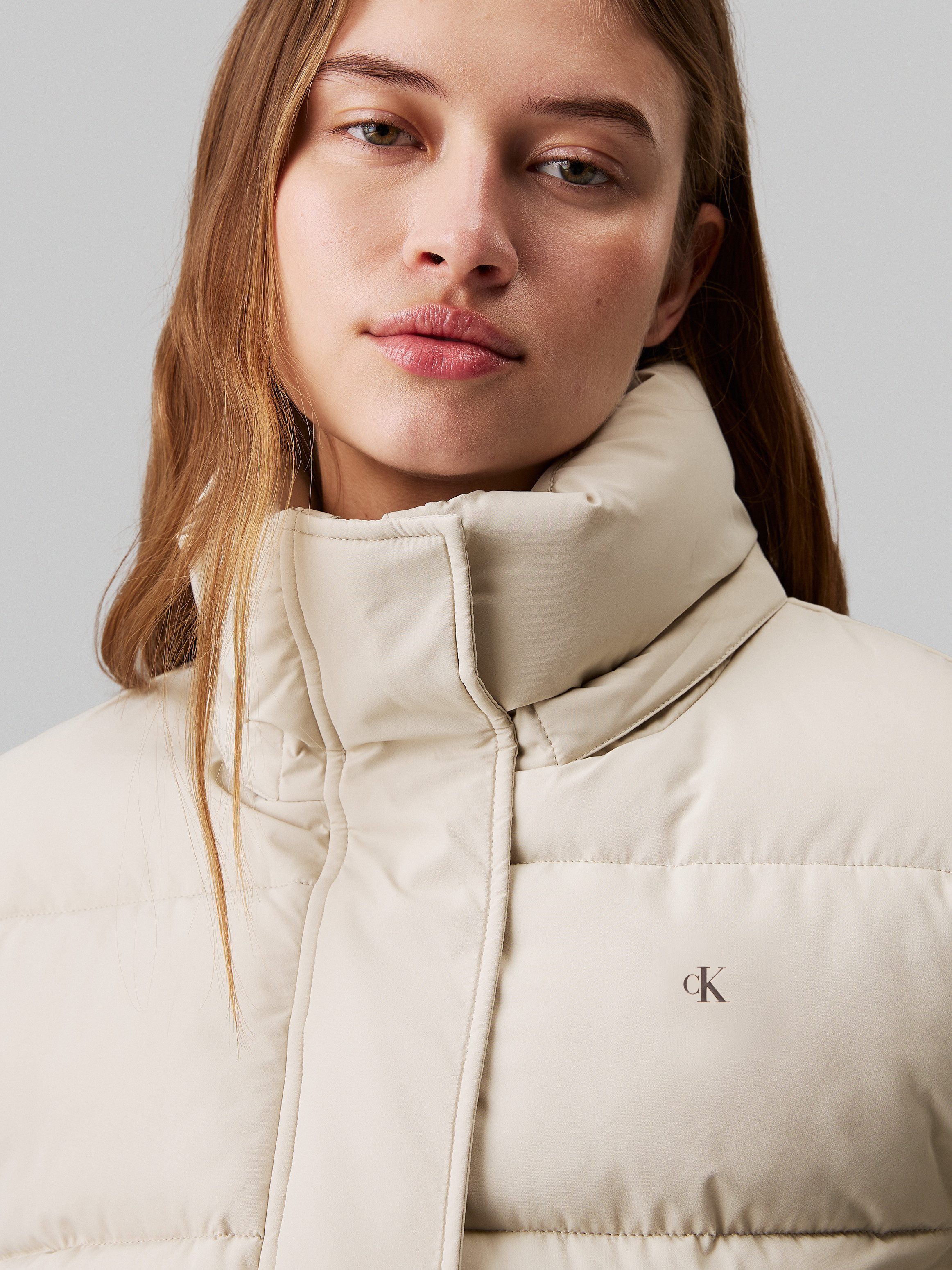 Calvin Klein Gewatteerde jas MATTE MONOLOGO ND SHORT PUFFER