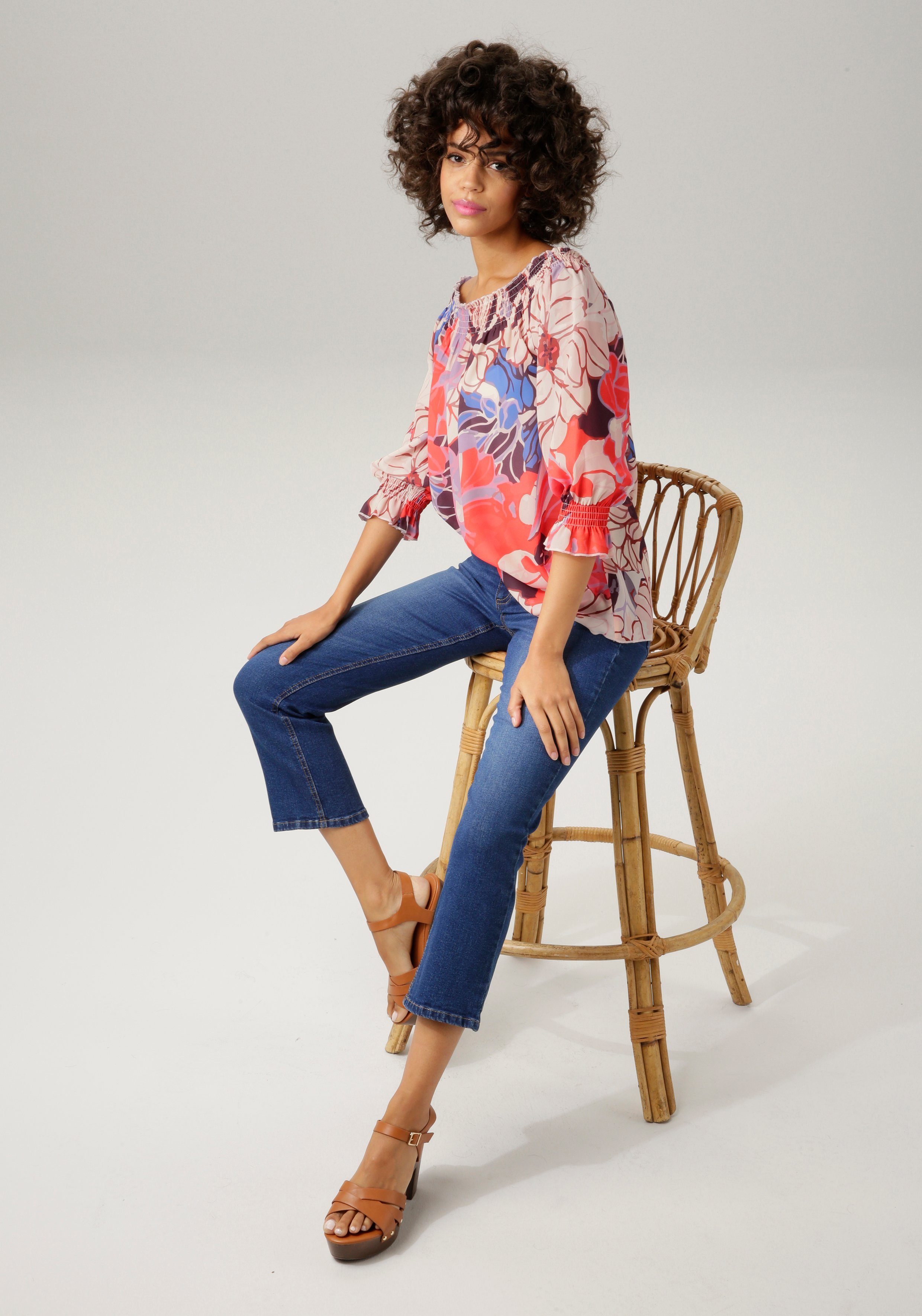 Aniston CASUAL Bootcut jeans in trendy 7/8-lengte