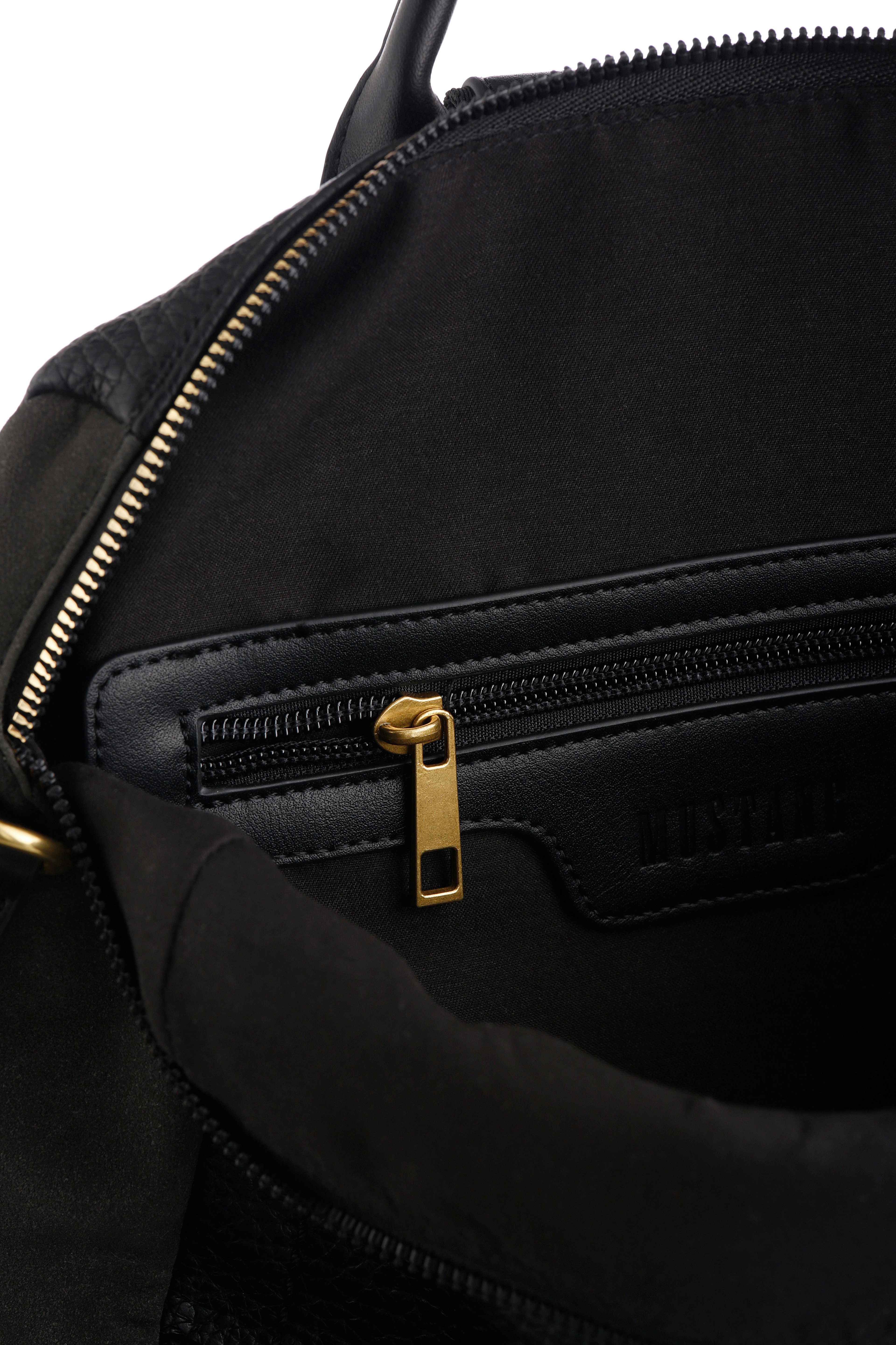 Mustang Rugzak Cannes Rugzak backpack vrijetijdsrugzak