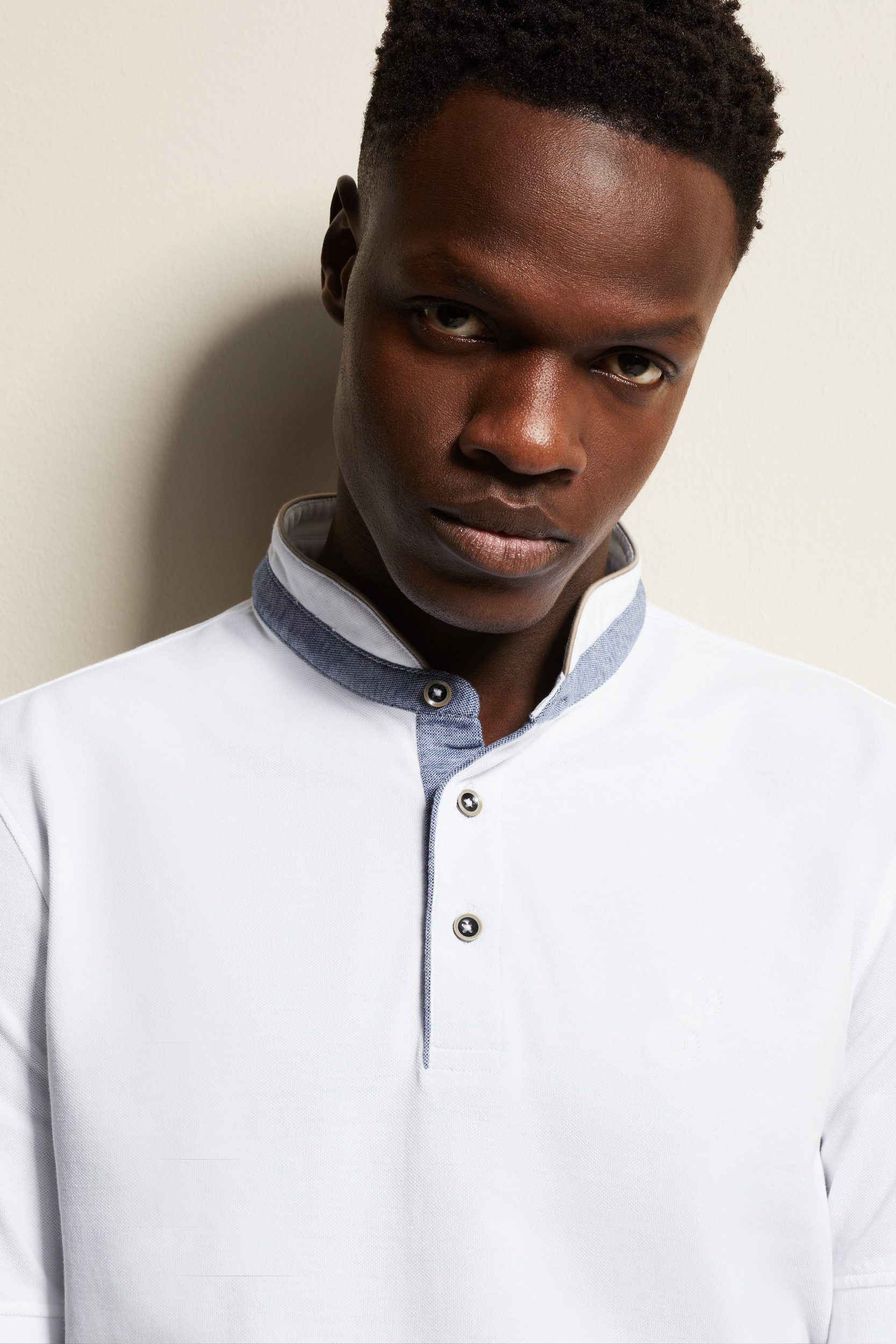 Bugatti Poloshirt met modieuze staande kraag