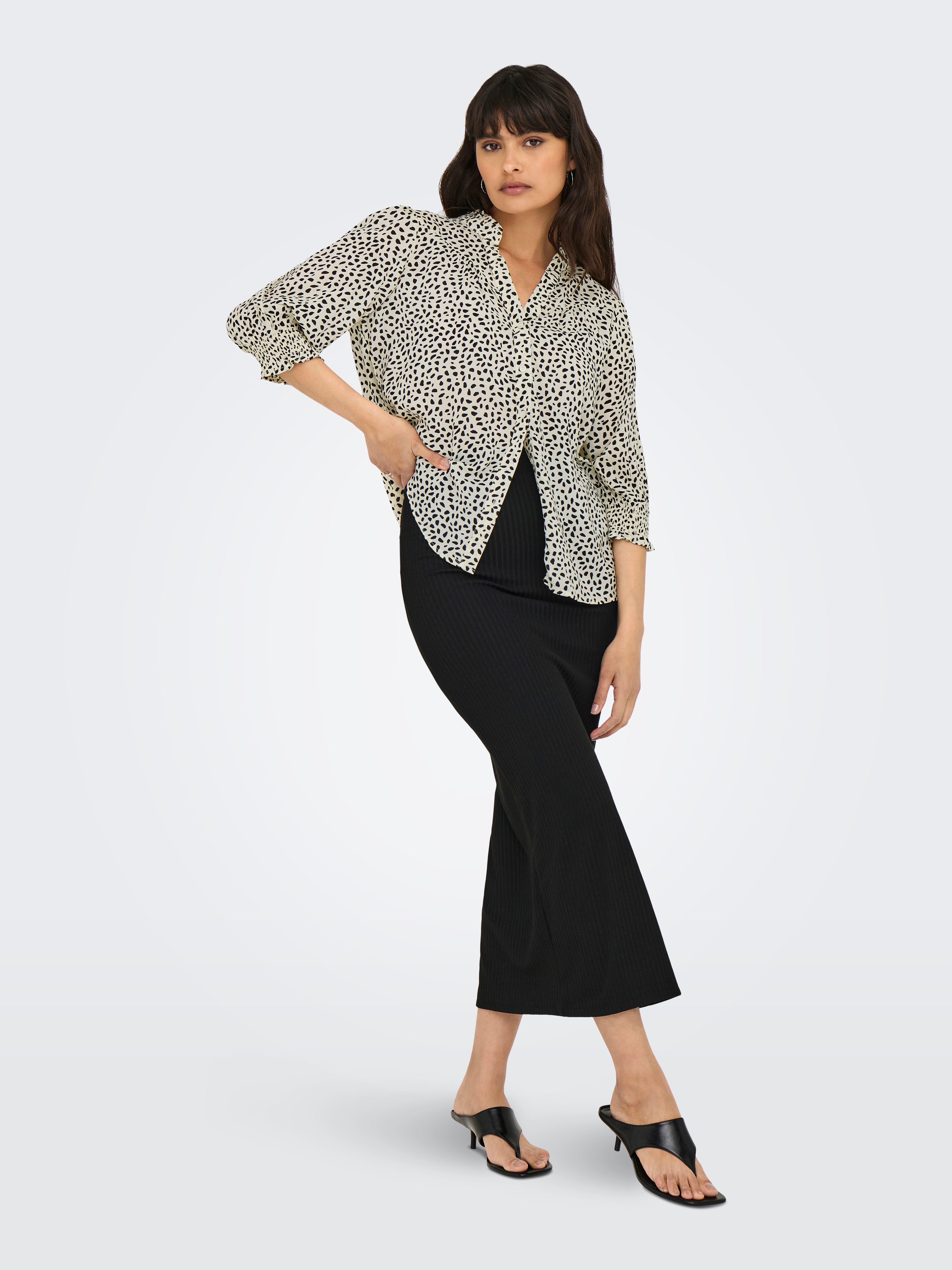 Only Blouse met korte mouwen ONLRAYA 3/4 SHIRT WVN NOOS