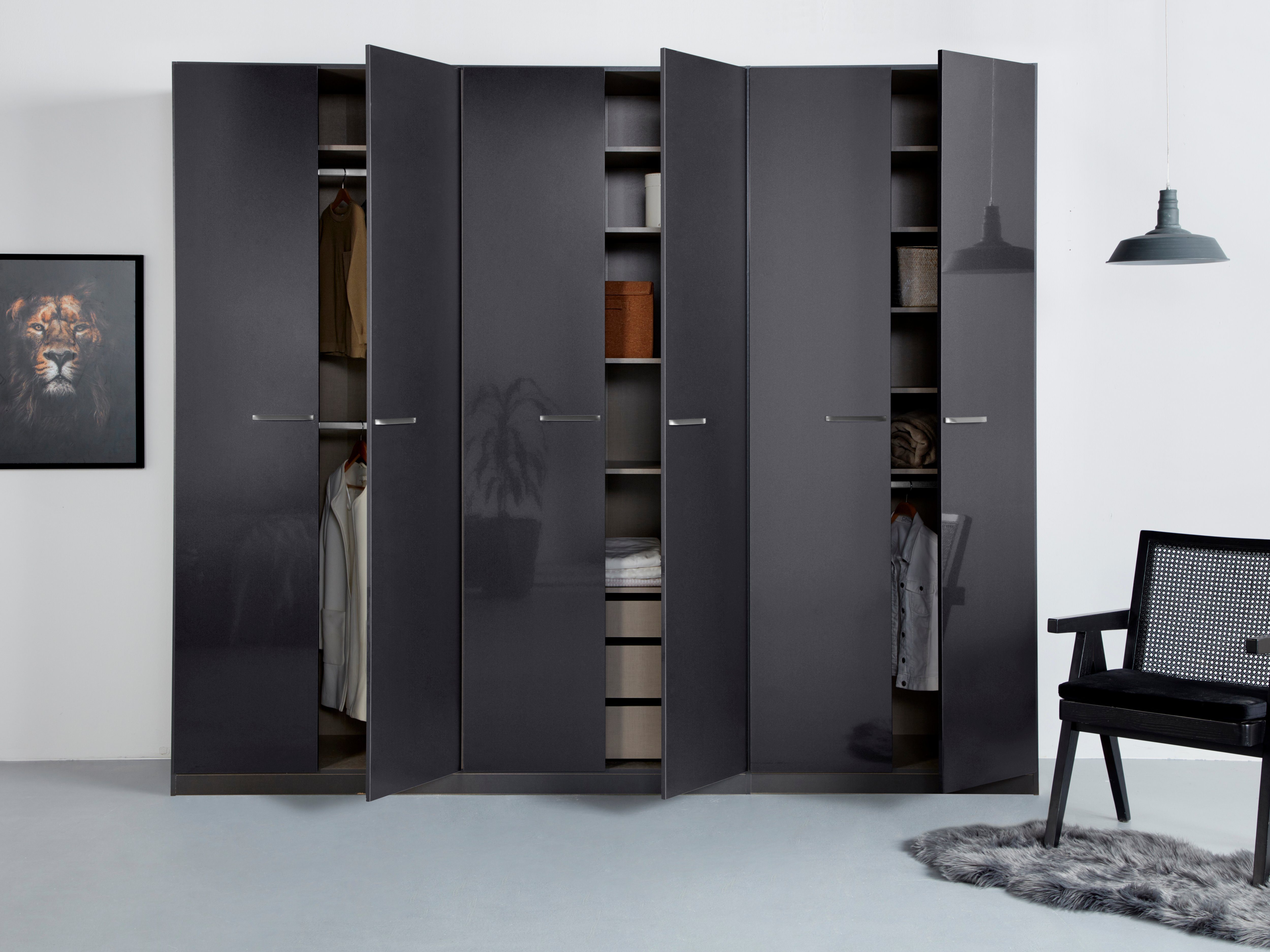 rauch Draaideurkast Kledingkast kast garderobe TOPSELLER OTELI incl. binnenindeling met 3 binnenlades extra planken optioneel met spiegel made in germany