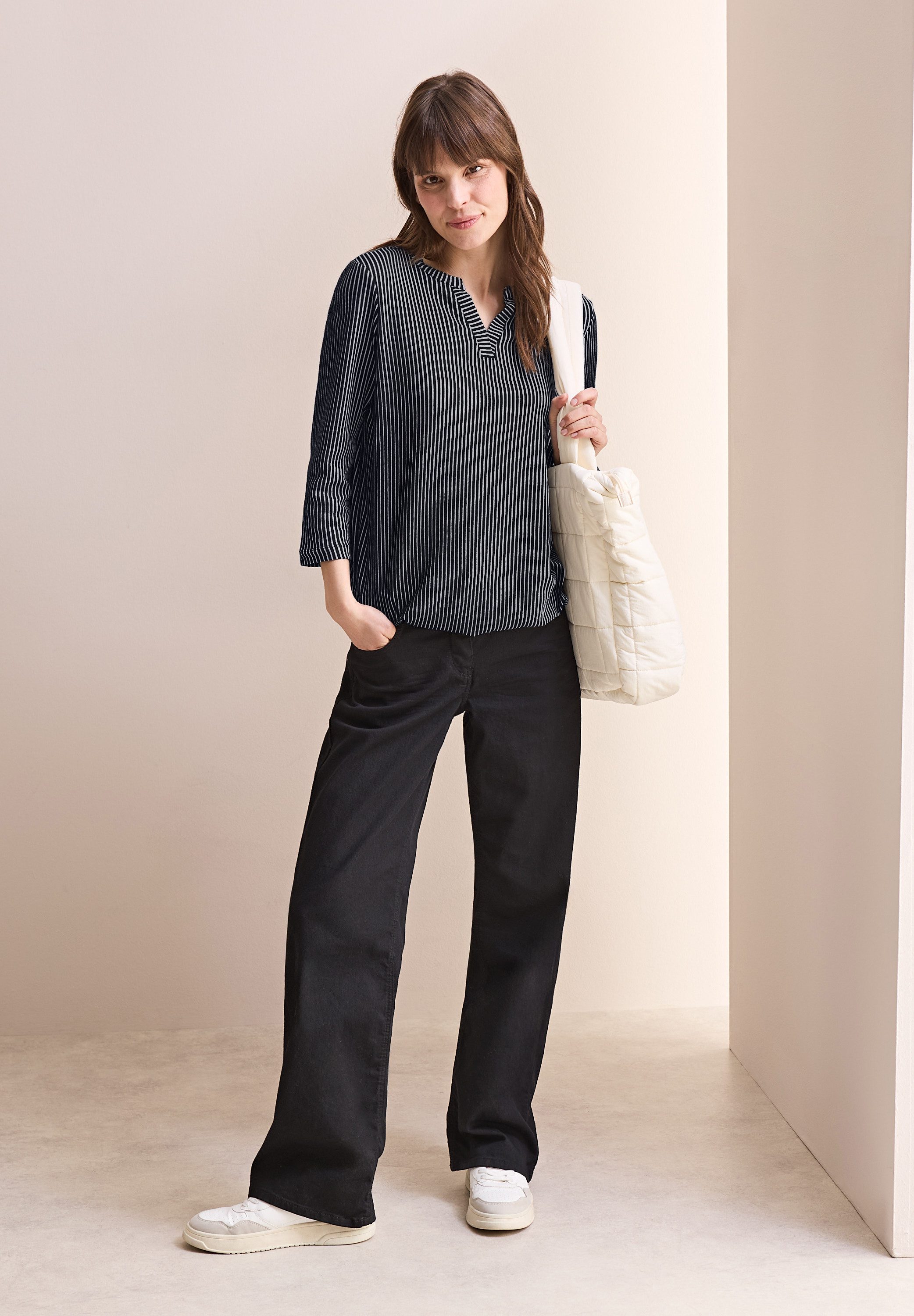 Cecil Shirt met 3/4 mouwen in tunika-look, met gespleten ronde hals