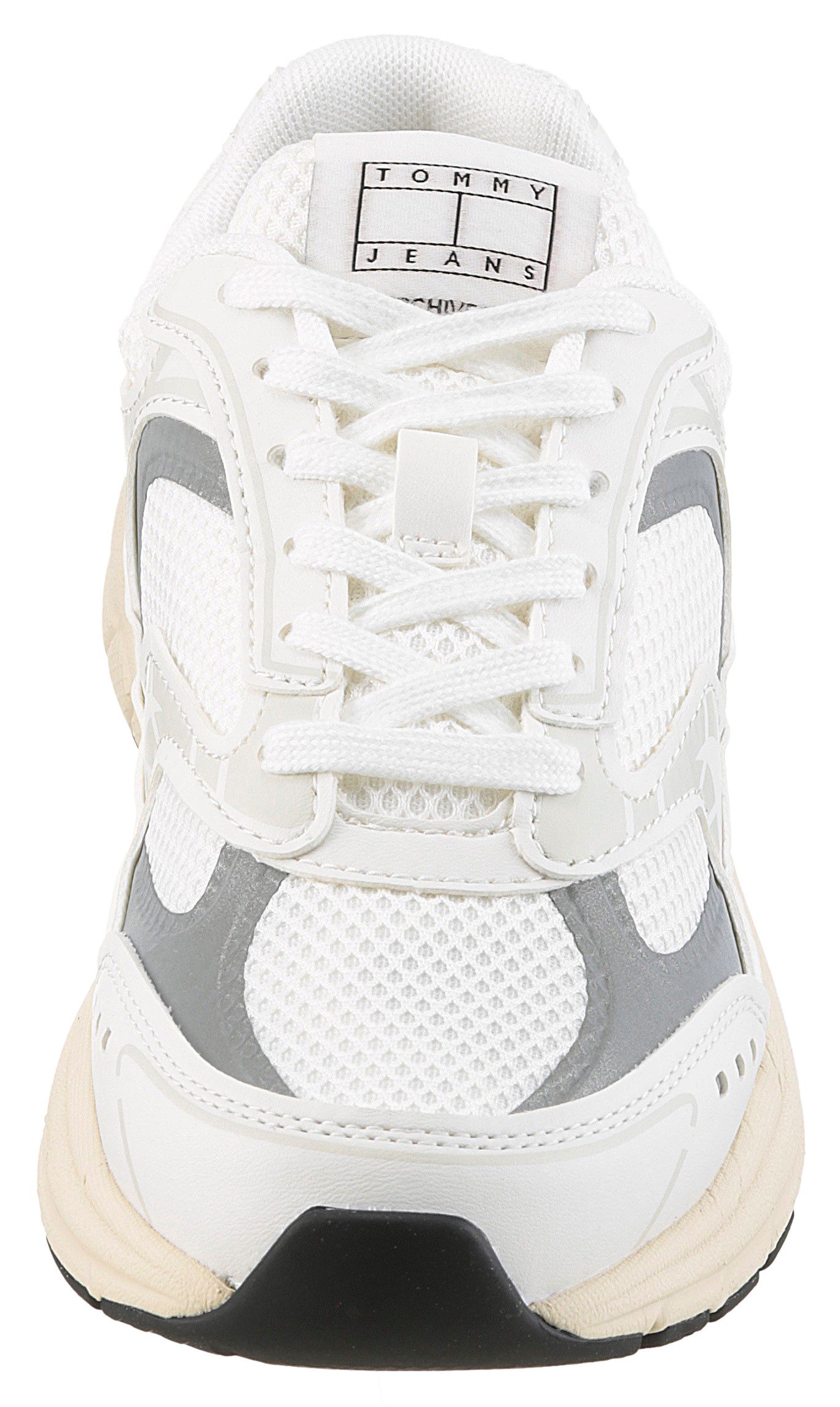 TOMMY JEANS Sneakers met sleehak ARCHIVE'25 , plateau, vrijetijdsschoen, lage schoen, veterschoen met contrastafwerking