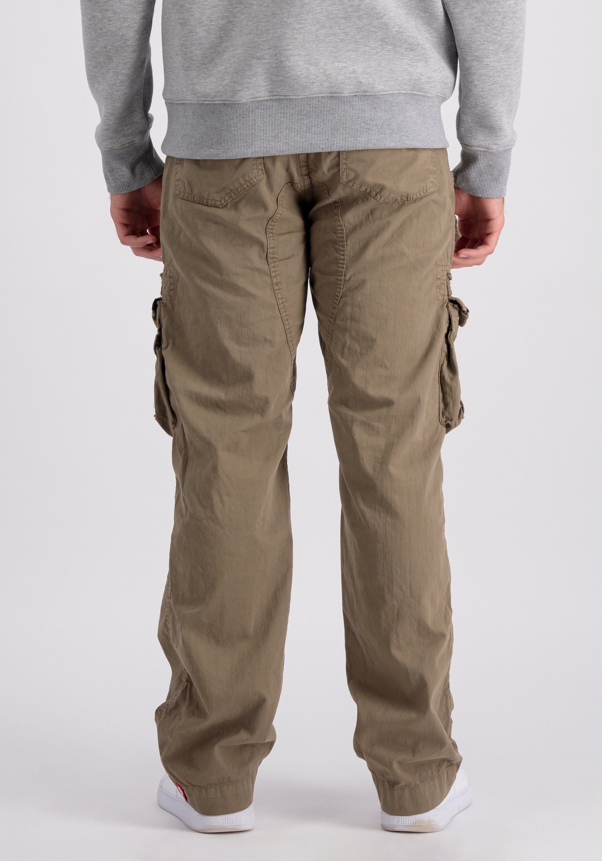 Alpha industries best sale cargo pants