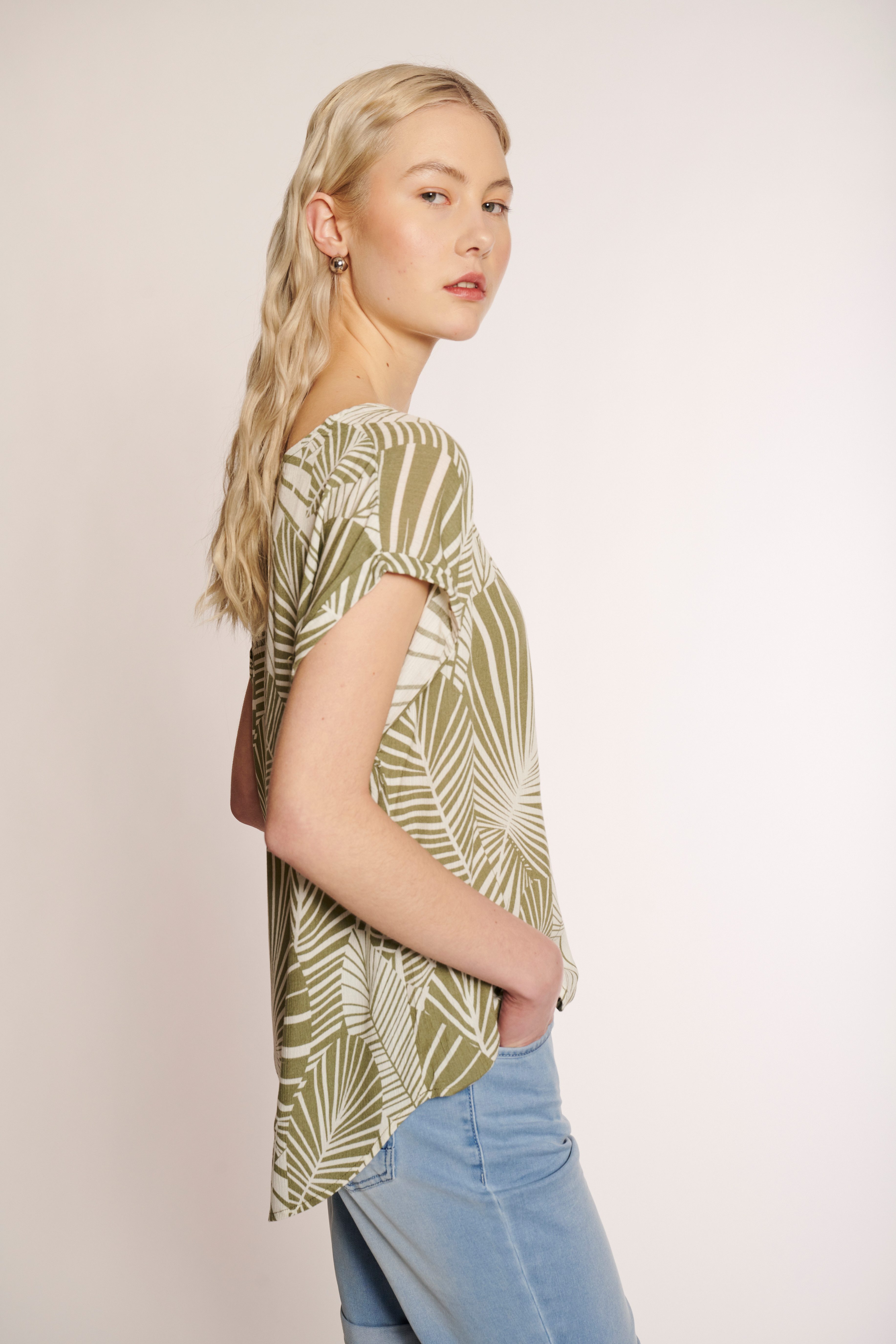 HaILYS T-shirt SS V TP Ce44lina