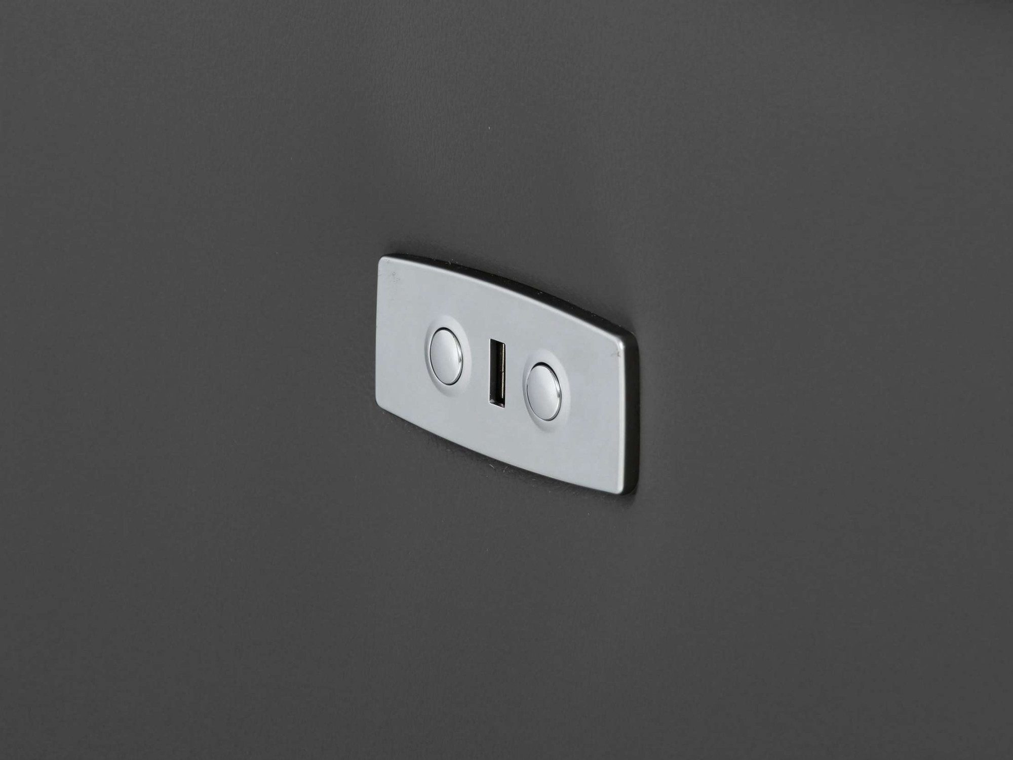 Home affaire 2-zitsbank Binado met handmatige of elektrische relaxfunctie met usb-aansluiting