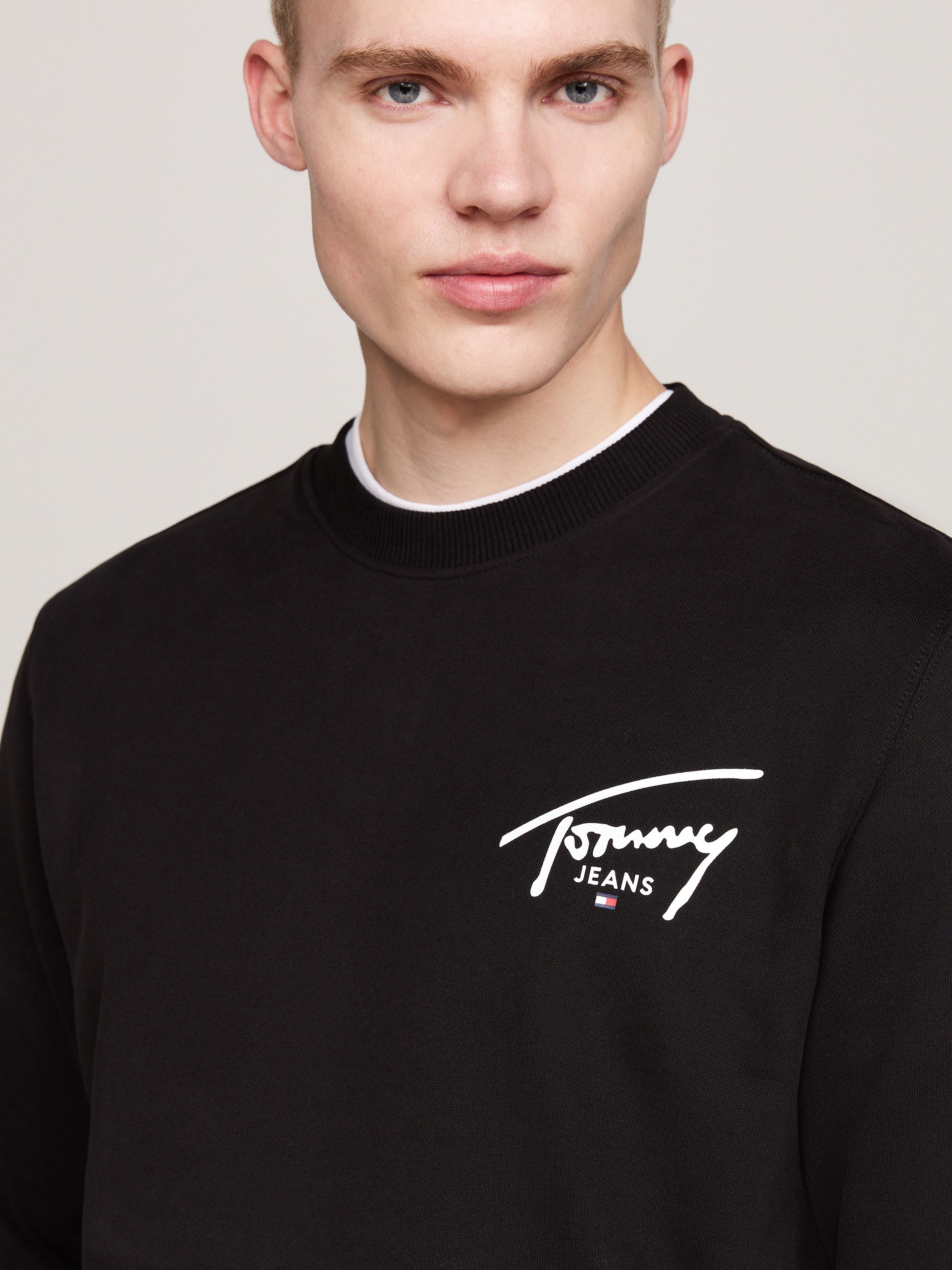 Tommy Jeans Plus Sweater TJM REG ENTRY GRAPHIC CREW EXT Grote maten met logo-inscriptie