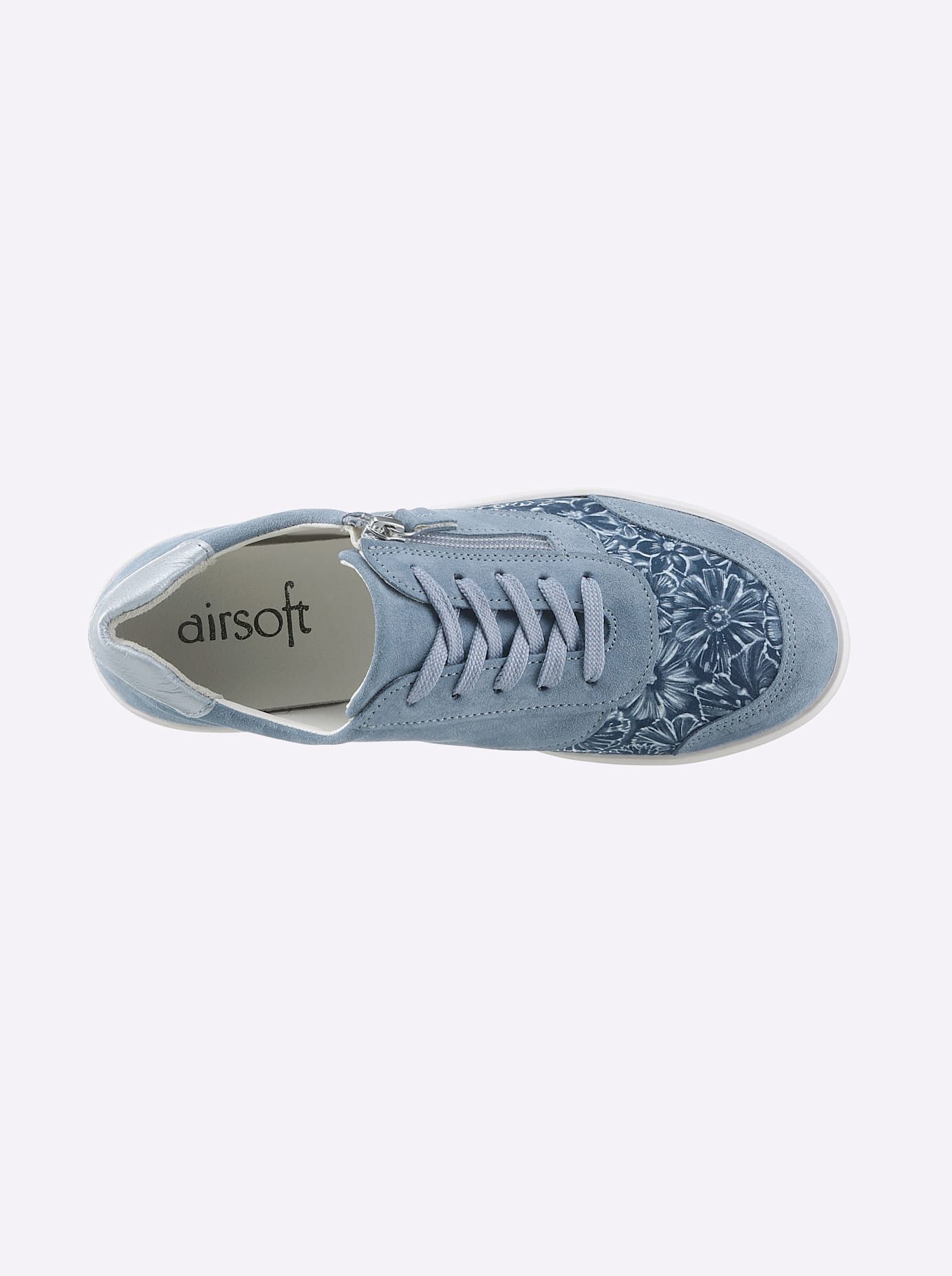 Casual Looks Sneakers