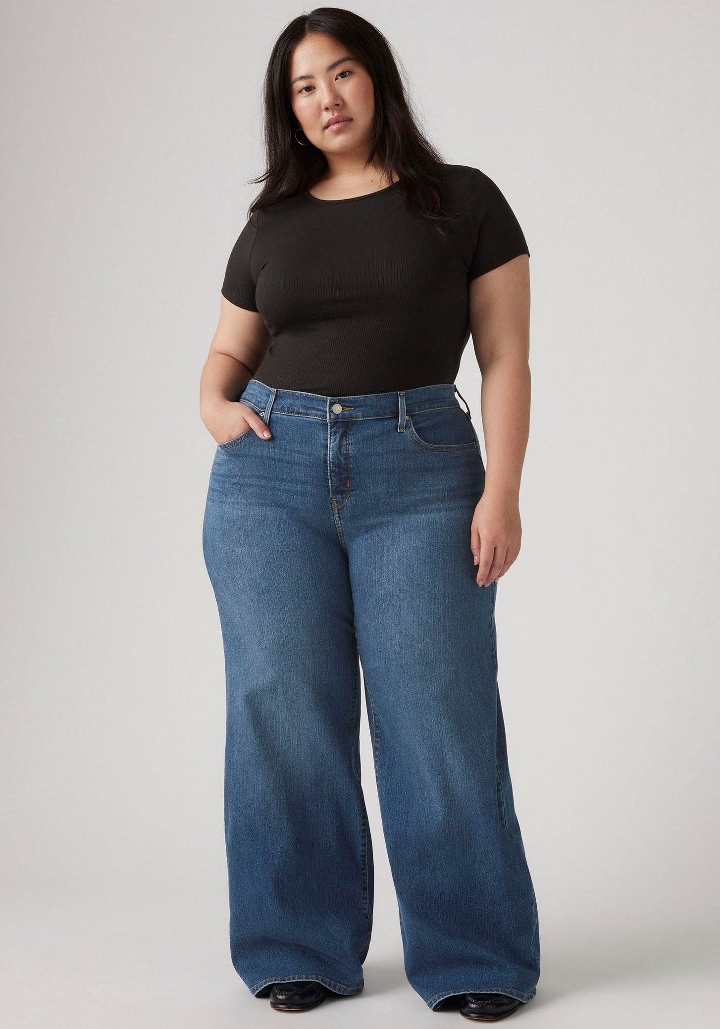 Levi's® Plus Wijde jeans PL 318 SHAPING in five-pocketsstijl