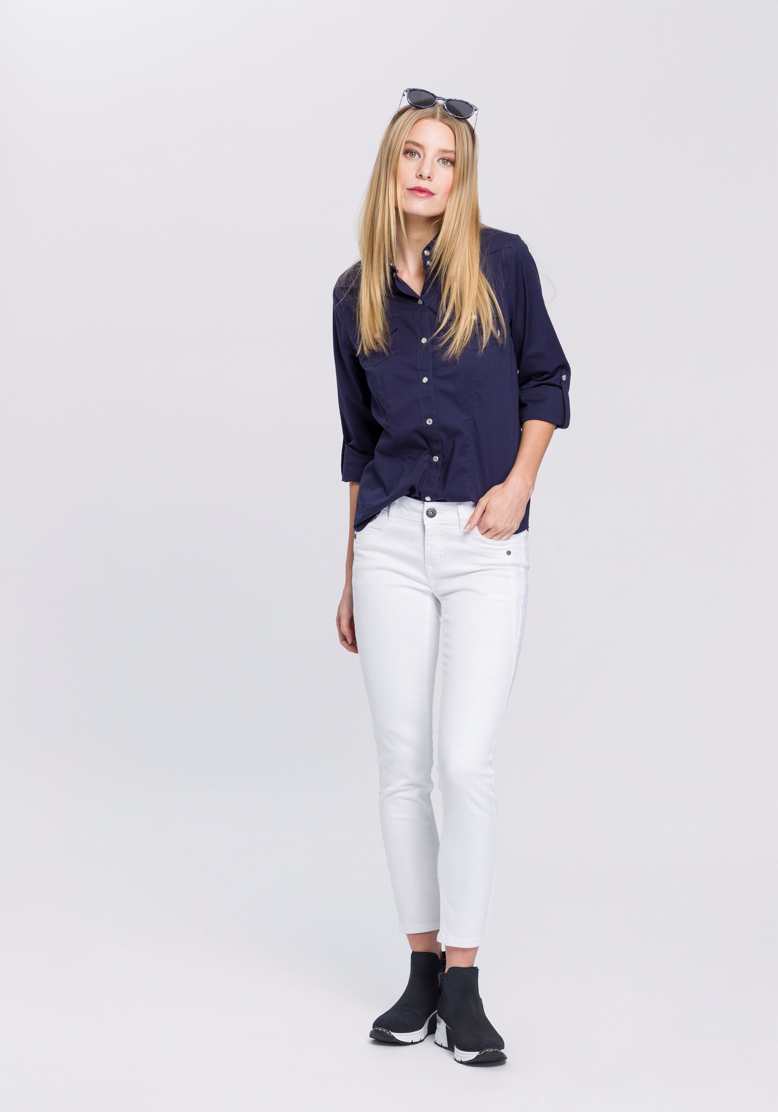 Arizona 7/8 jeans Met geren extra-strakke snit, used-look-wassing, lage taille