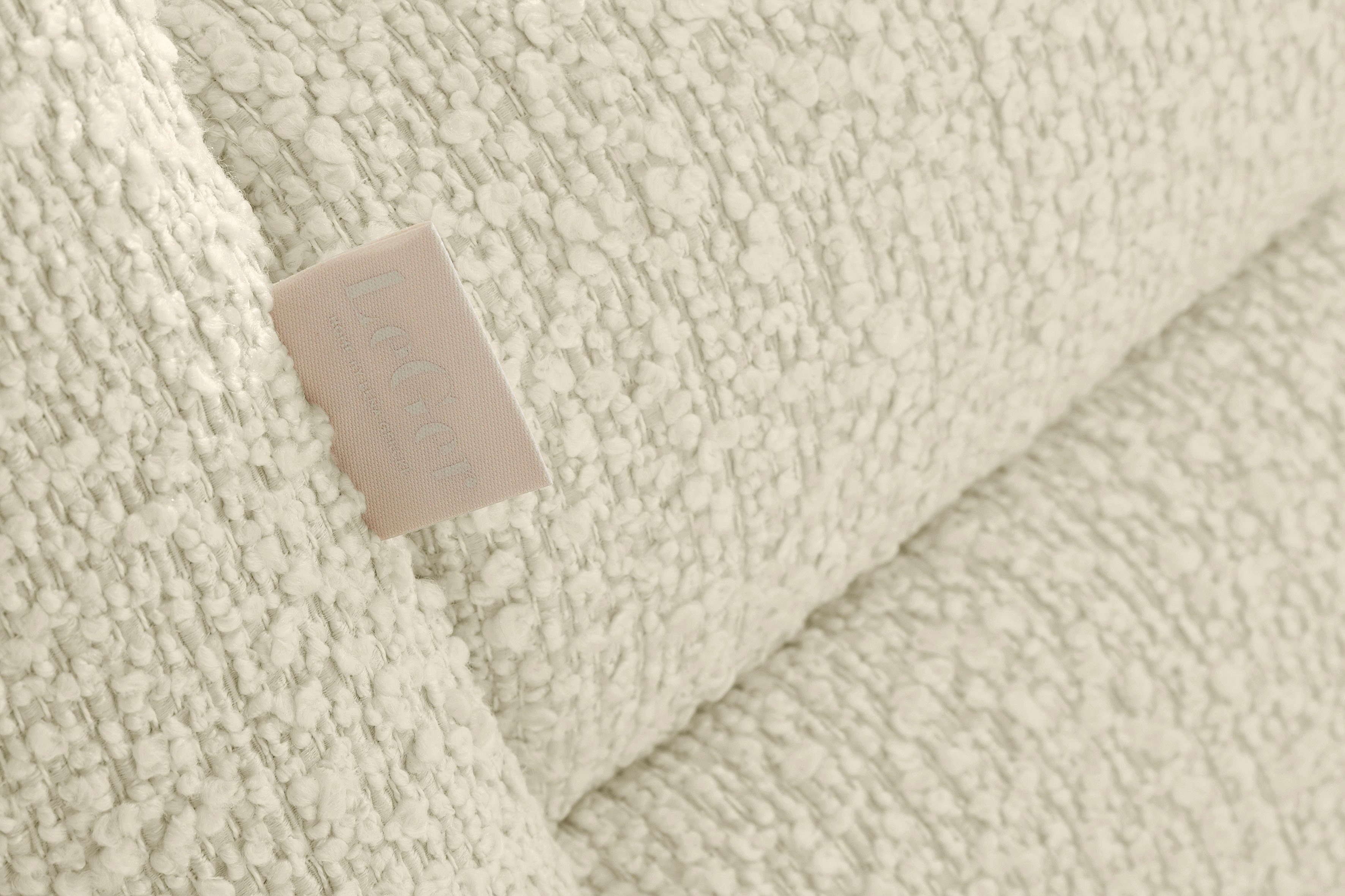 LeGer Home by Lena Gercke Gestoffeerd bed Maylis bouclé naar keuze met en zonder matras en lattenbodem, ook in 200 cm breedte