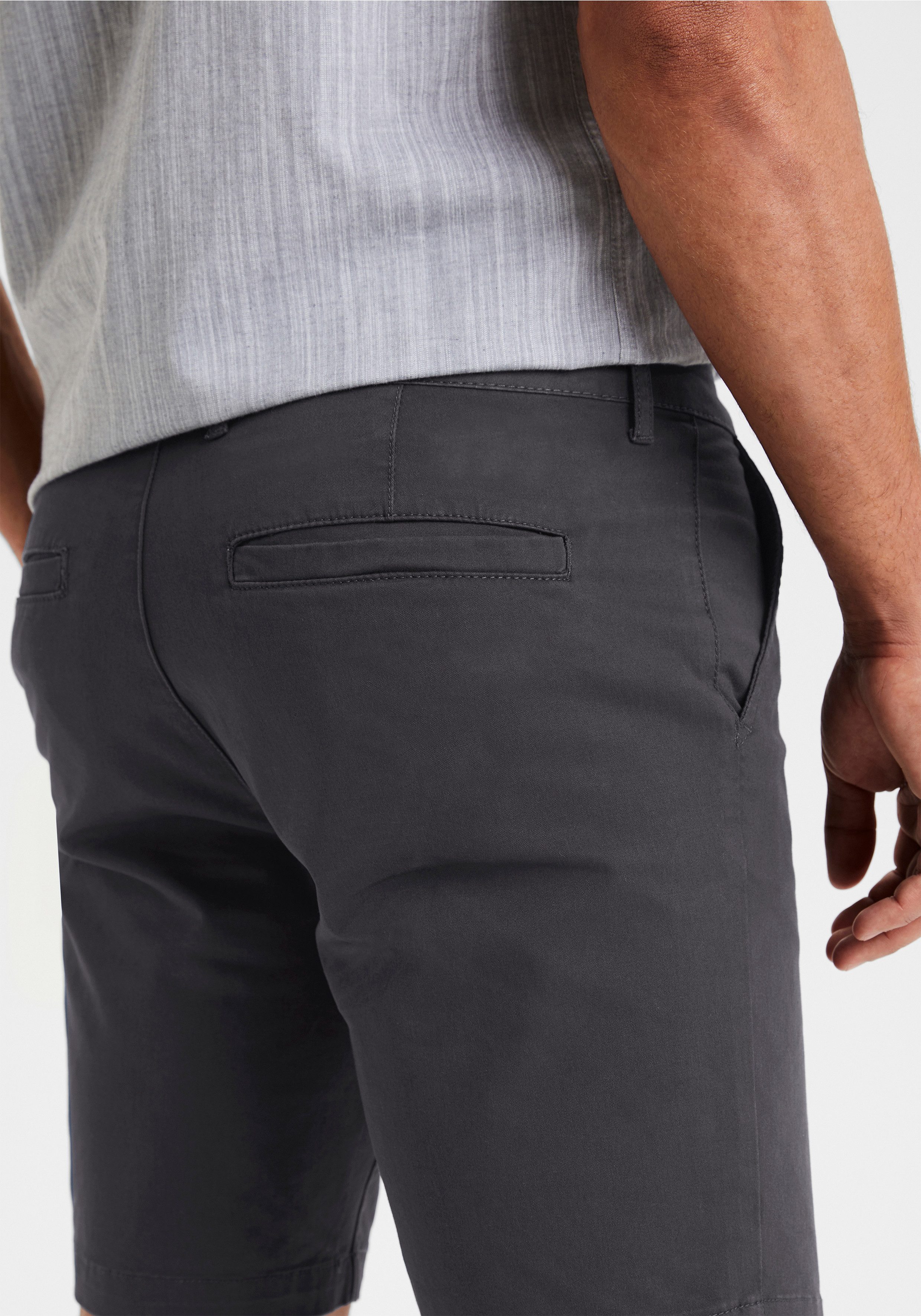 H.I.S Chino-short Regular fit Shorts van elastische katoenkwaliteit