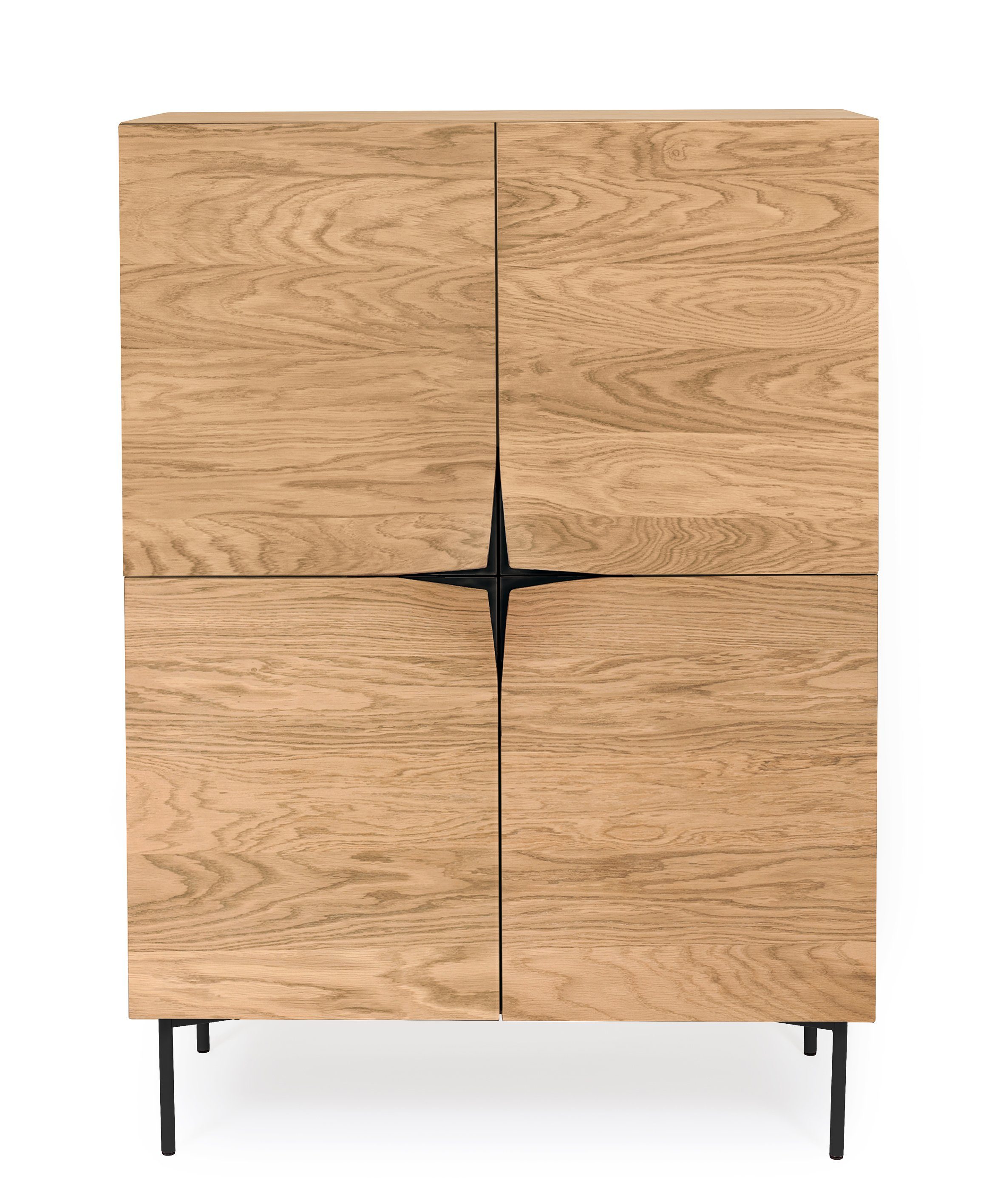 Woodman Highboard Commode met eiken fineer, in Scandinavisch ontwerp