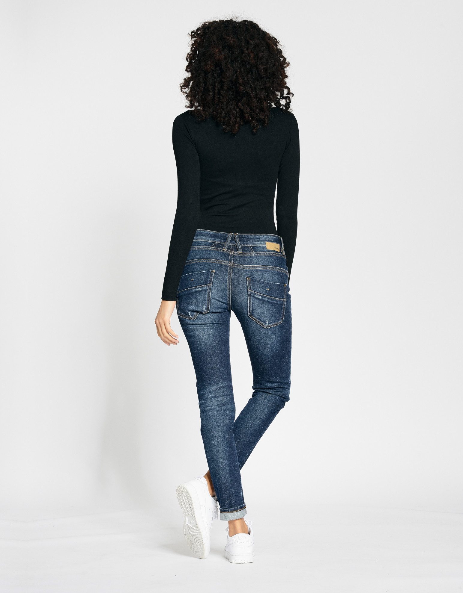 GANG Relax fit jeans 94GERDA met een bijzondere structuur