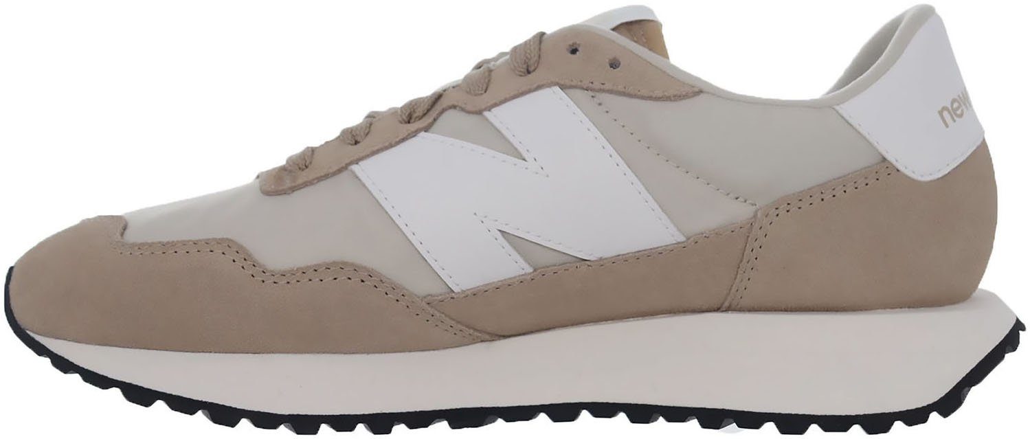 New Balance Sneakers M237