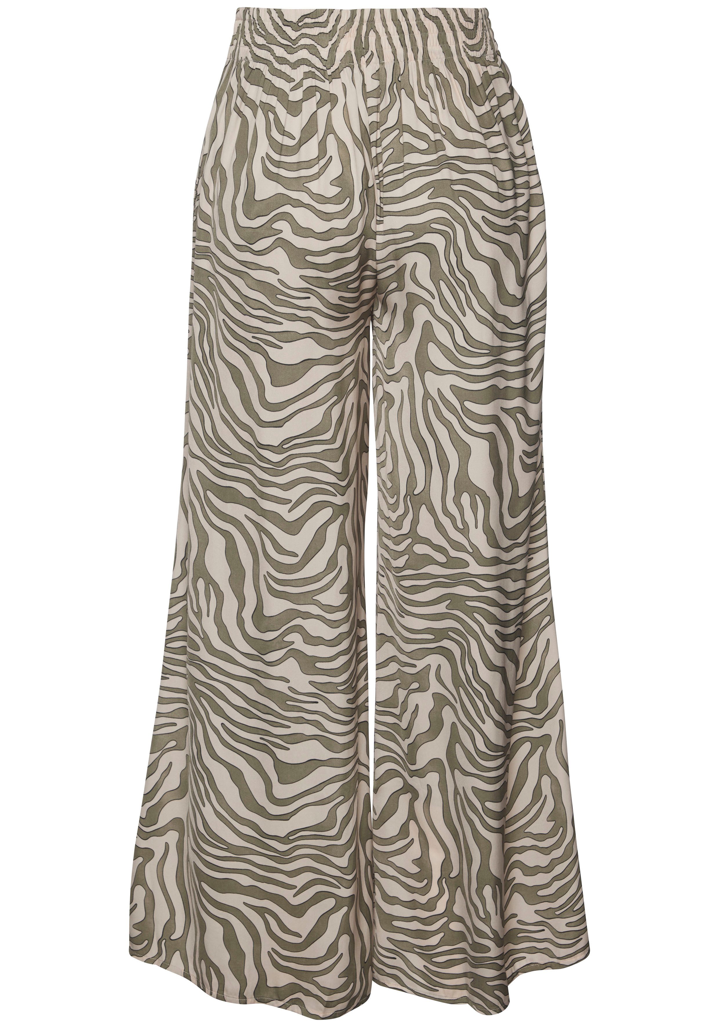Lascana Geweven broek van satijn met dierenprint luchtige stofbroek met zakken strandbroek