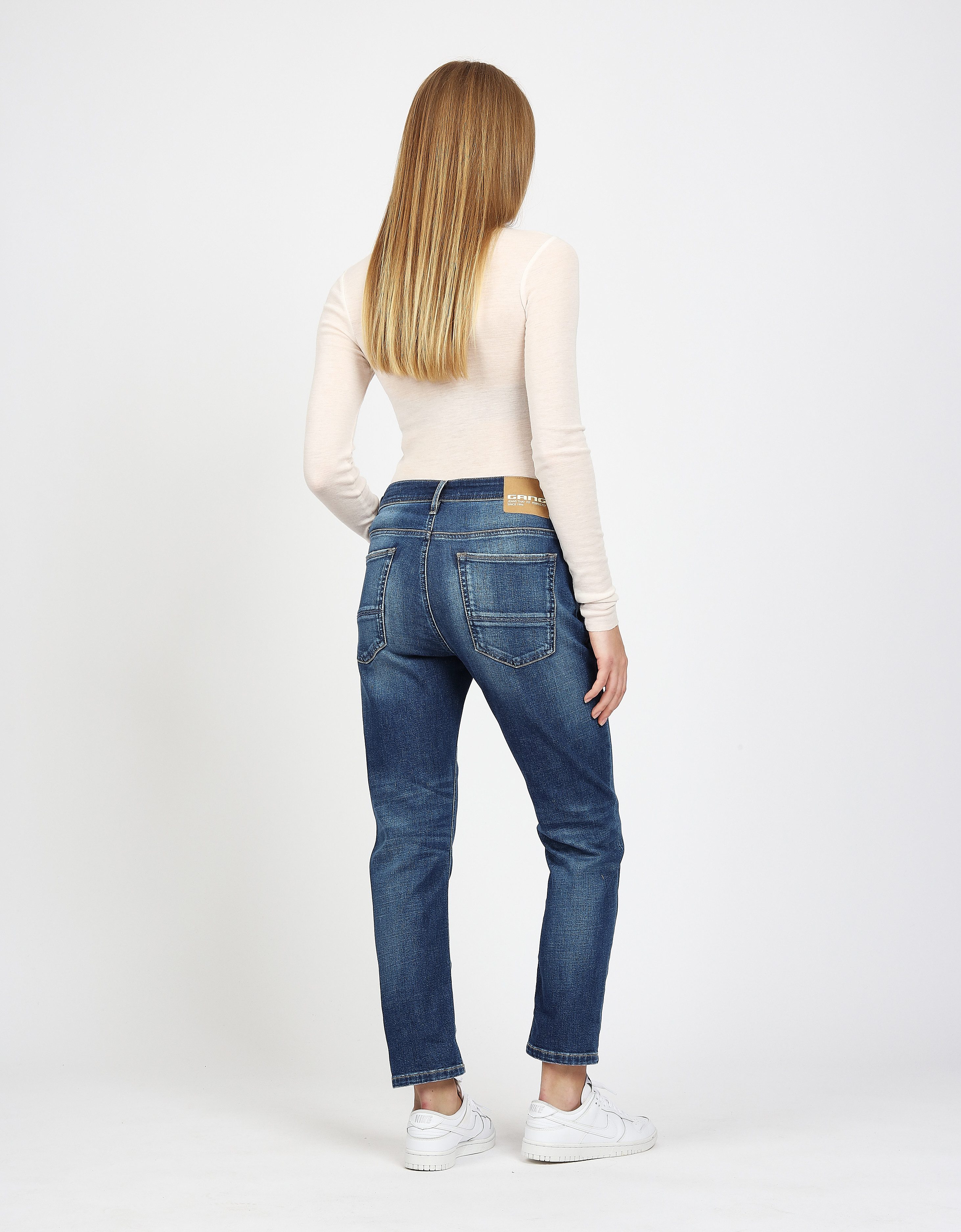 GANG Boyfriendjeans 94NICA CROPPED met rechte en verkorte broekspijpen
