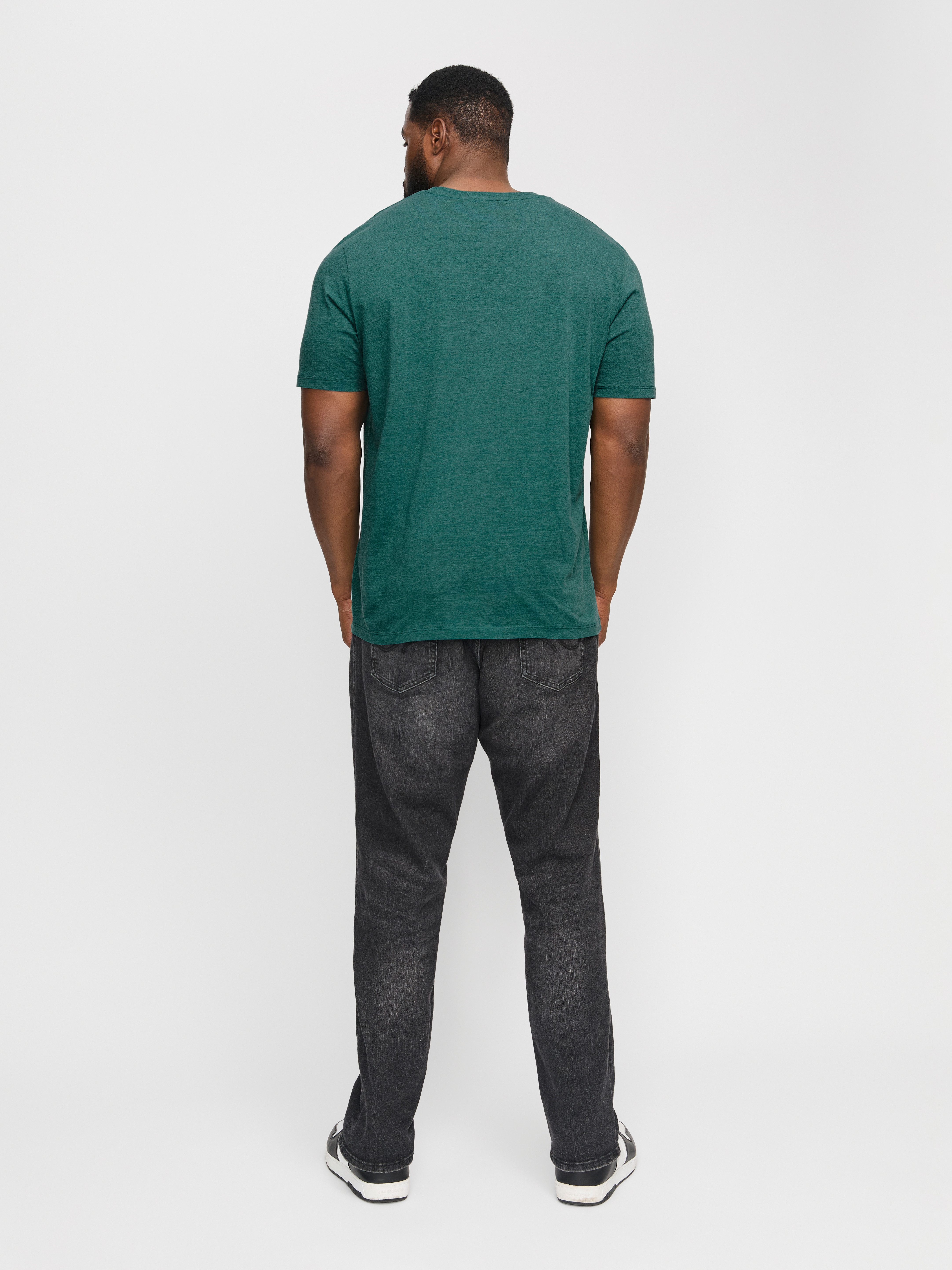 Jack & Jones PlusSize Shirt met ronde hals JJEORGANIC MEL TEE SS O-NECK NOOS PLS