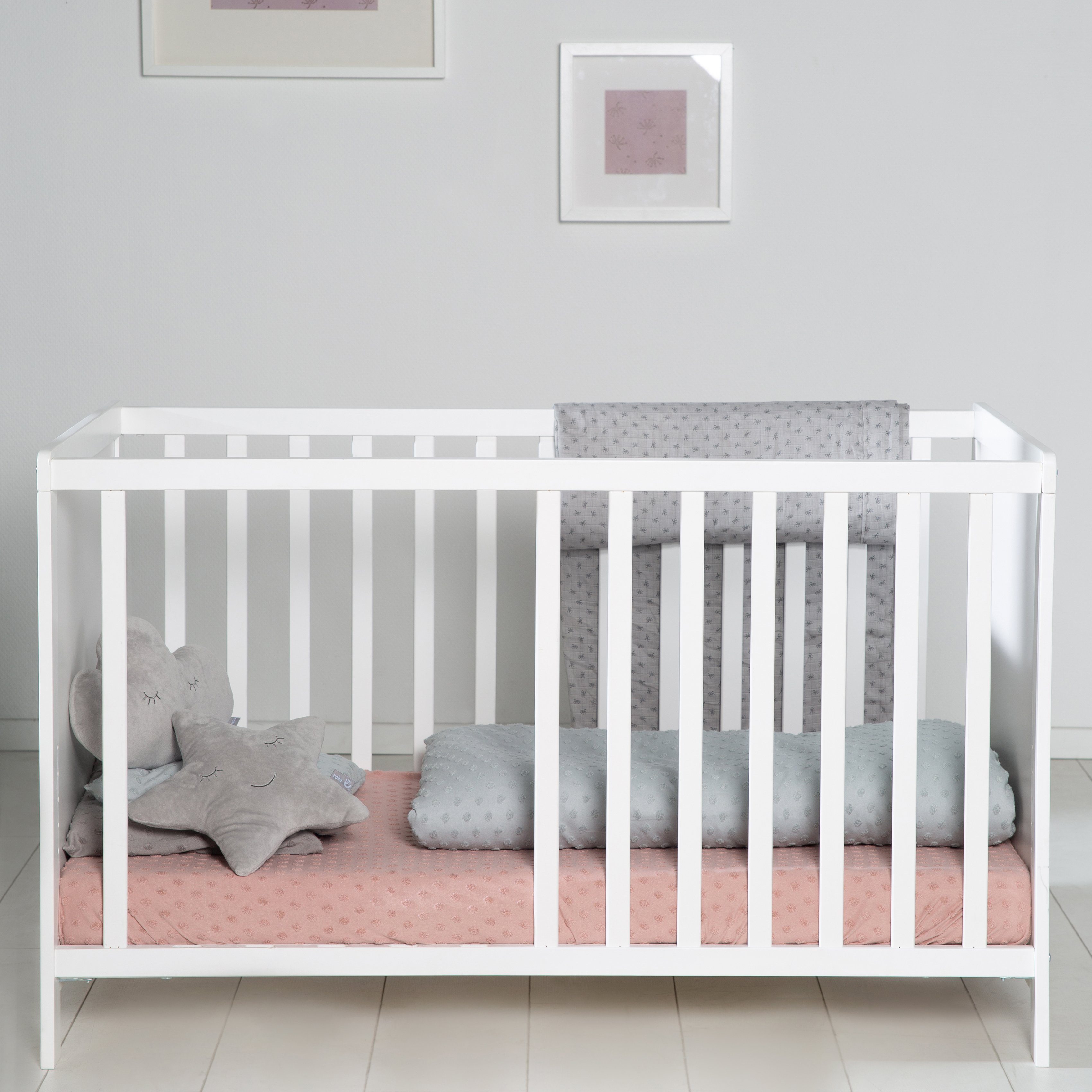 Roba® Babymeubelset Hamburg met kinderbed en commode met 2 deuren (voordeelset, 2 stuks)