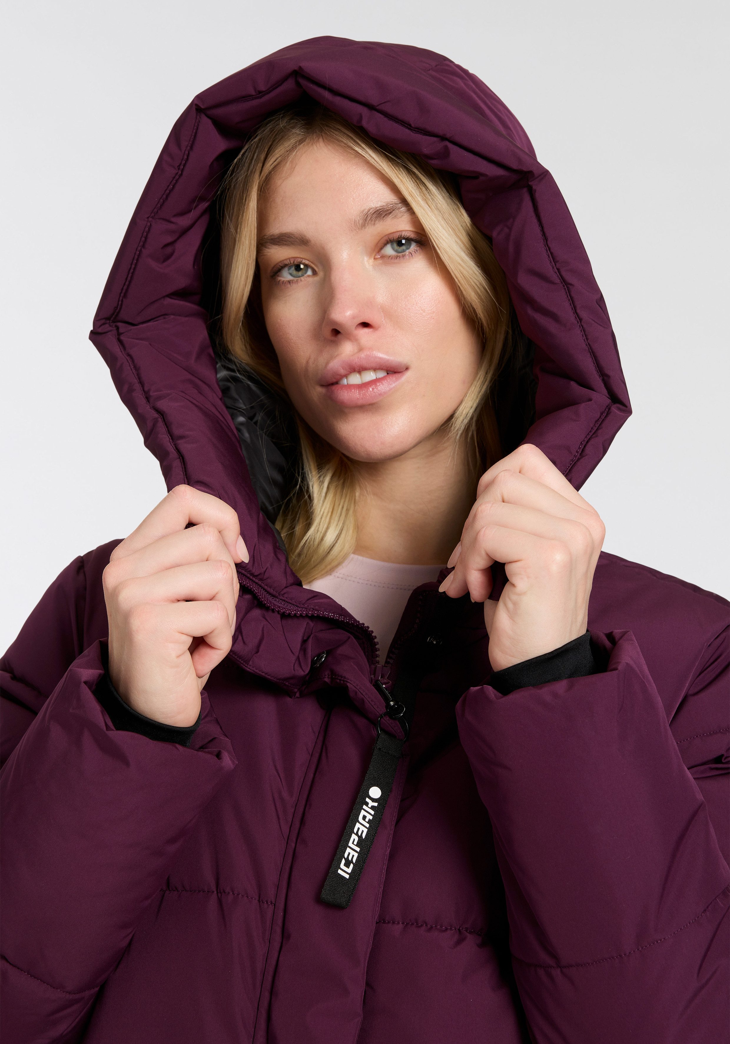 Icepeak Gewatteerde jas ADDIA met merkleerpatch op de bovenarm (1-delig)