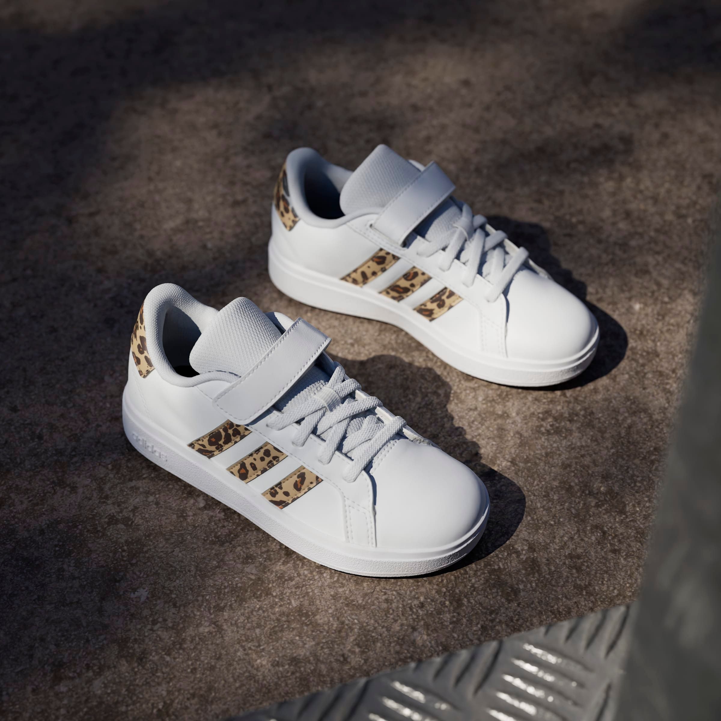 adidas Sportswear Sneakers GRAND COURT 2.0 KIDS Design geïnspireerd op de adidas Superstar