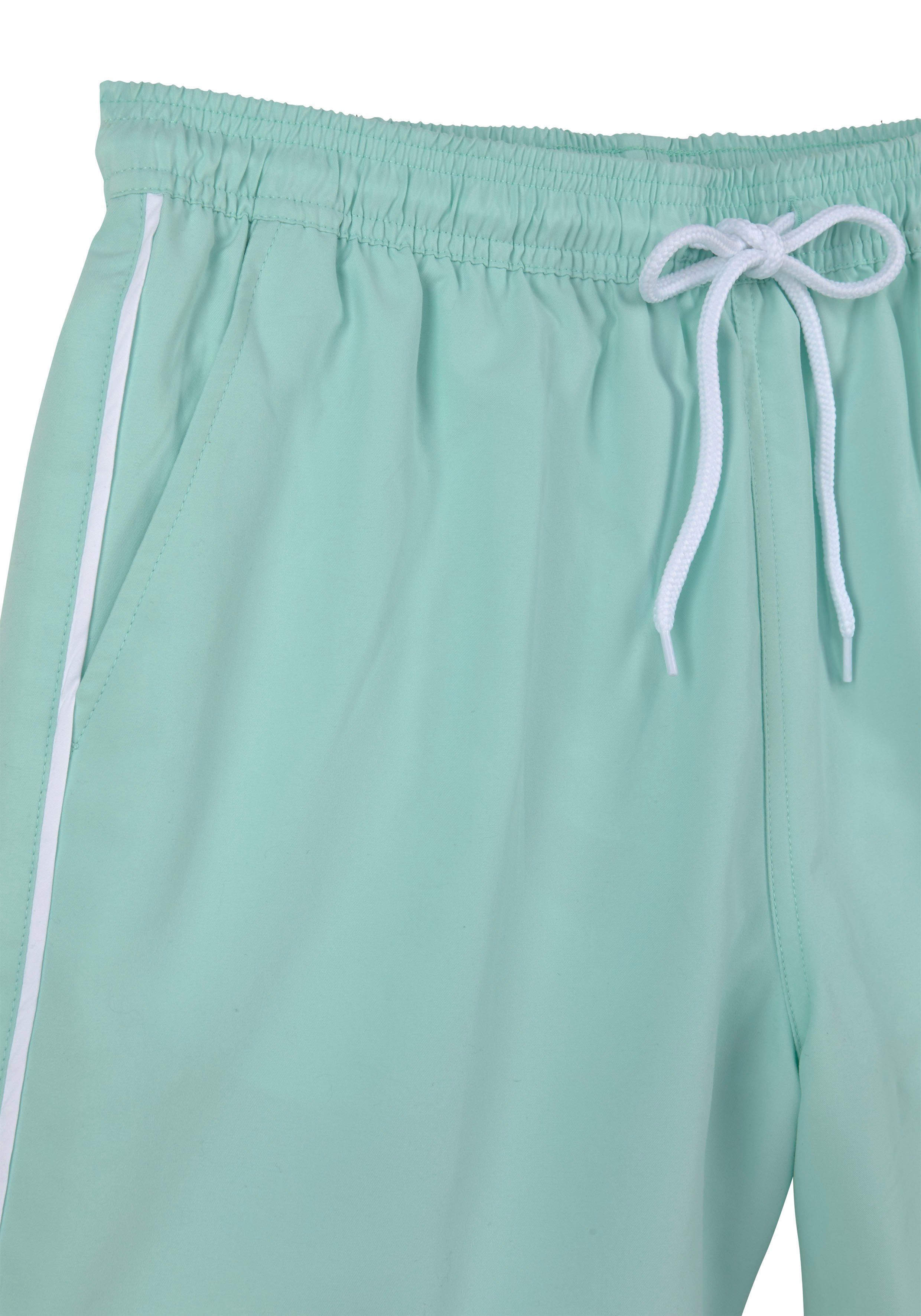 Bench. Zwemshort in modieuze pastelkleuren