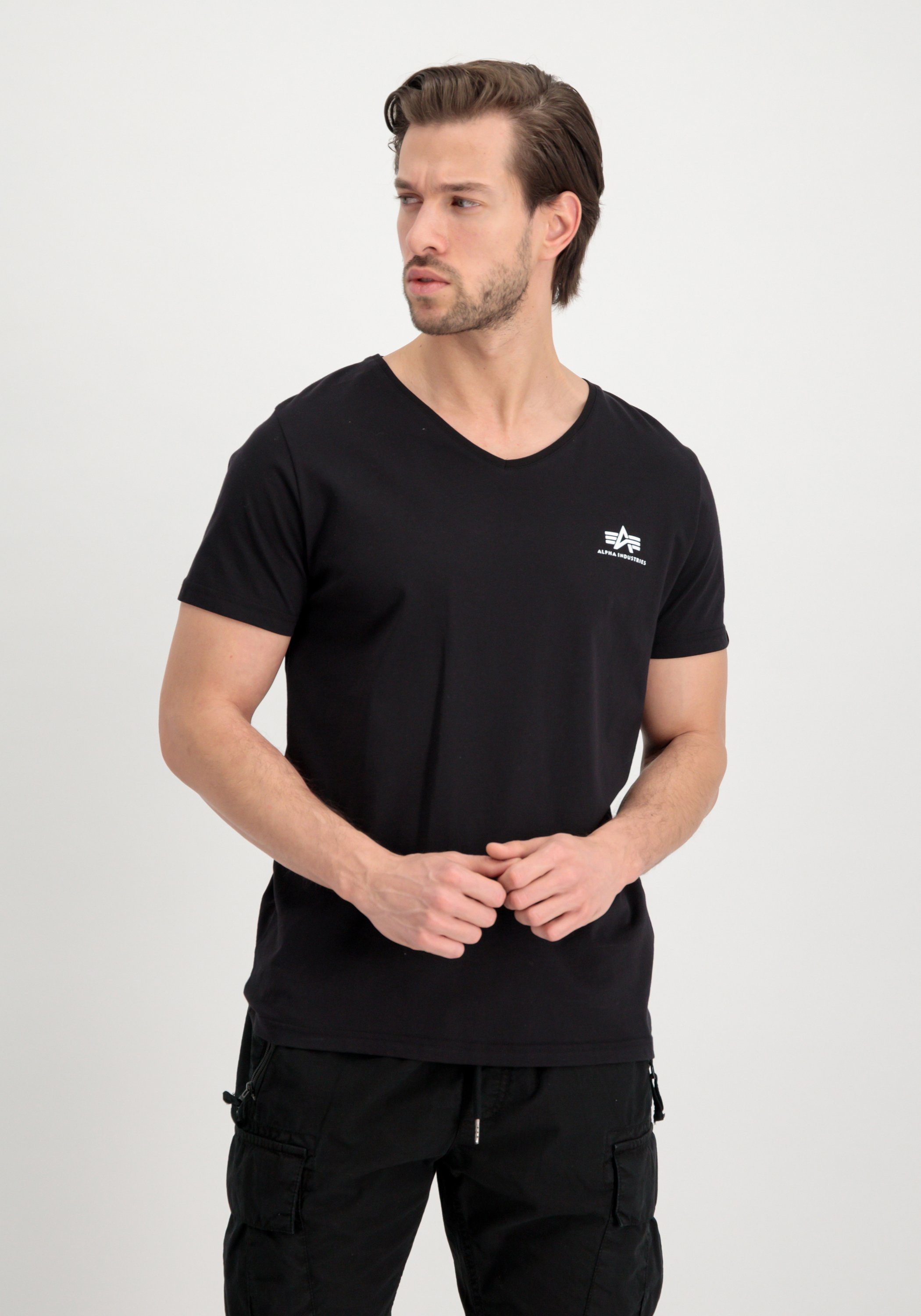 Alpha Industries T-shirt  Men - T-Shirts Basic V-Neck T Small Logo