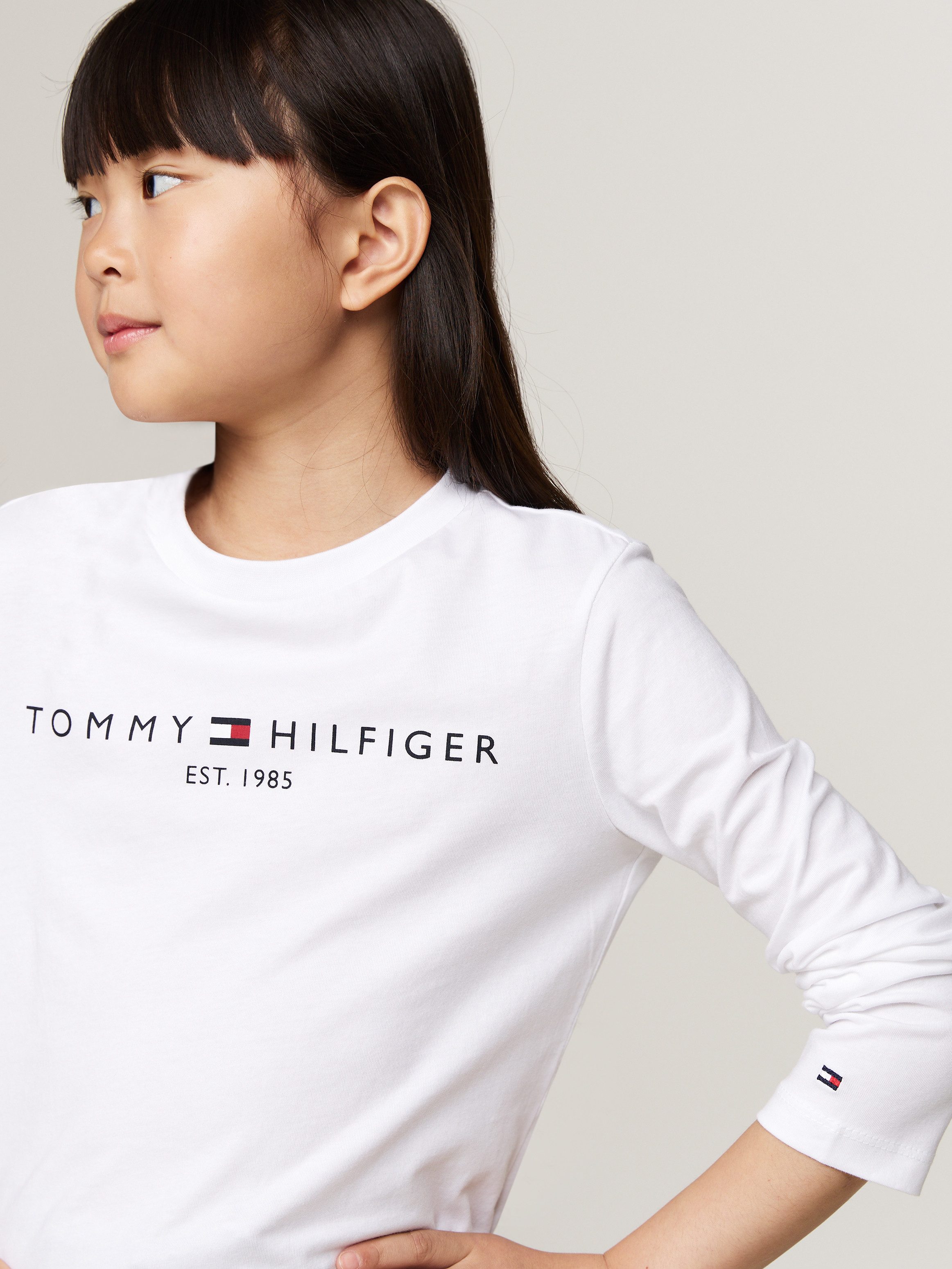 Tommy Hilfiger Shirt met lange mouwen ESSENTIAL TEE L/S met een logo-opschrift