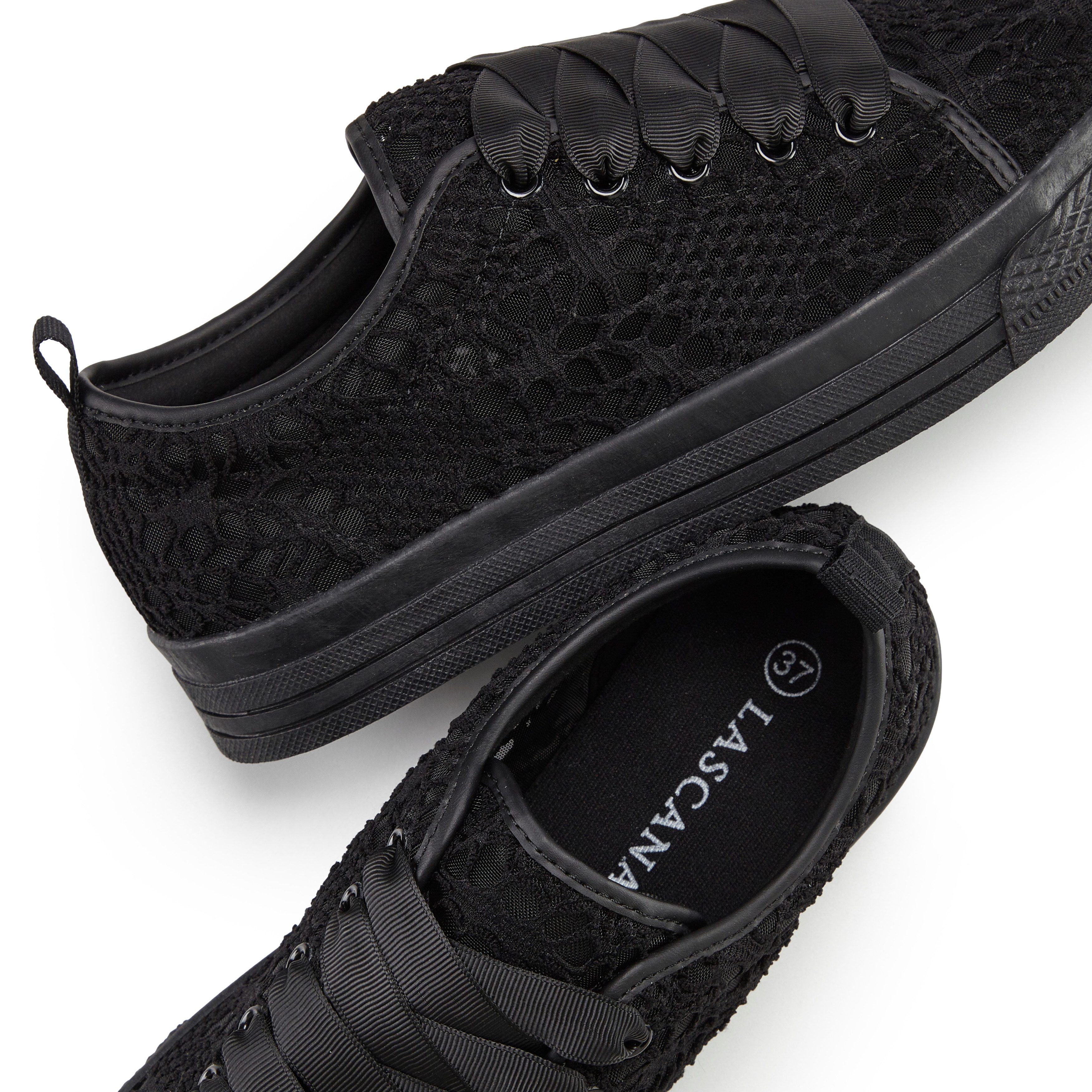 Lascana Sneakers met lichte plateausole en punt, veterschoenen, vrijetijdsschoenen