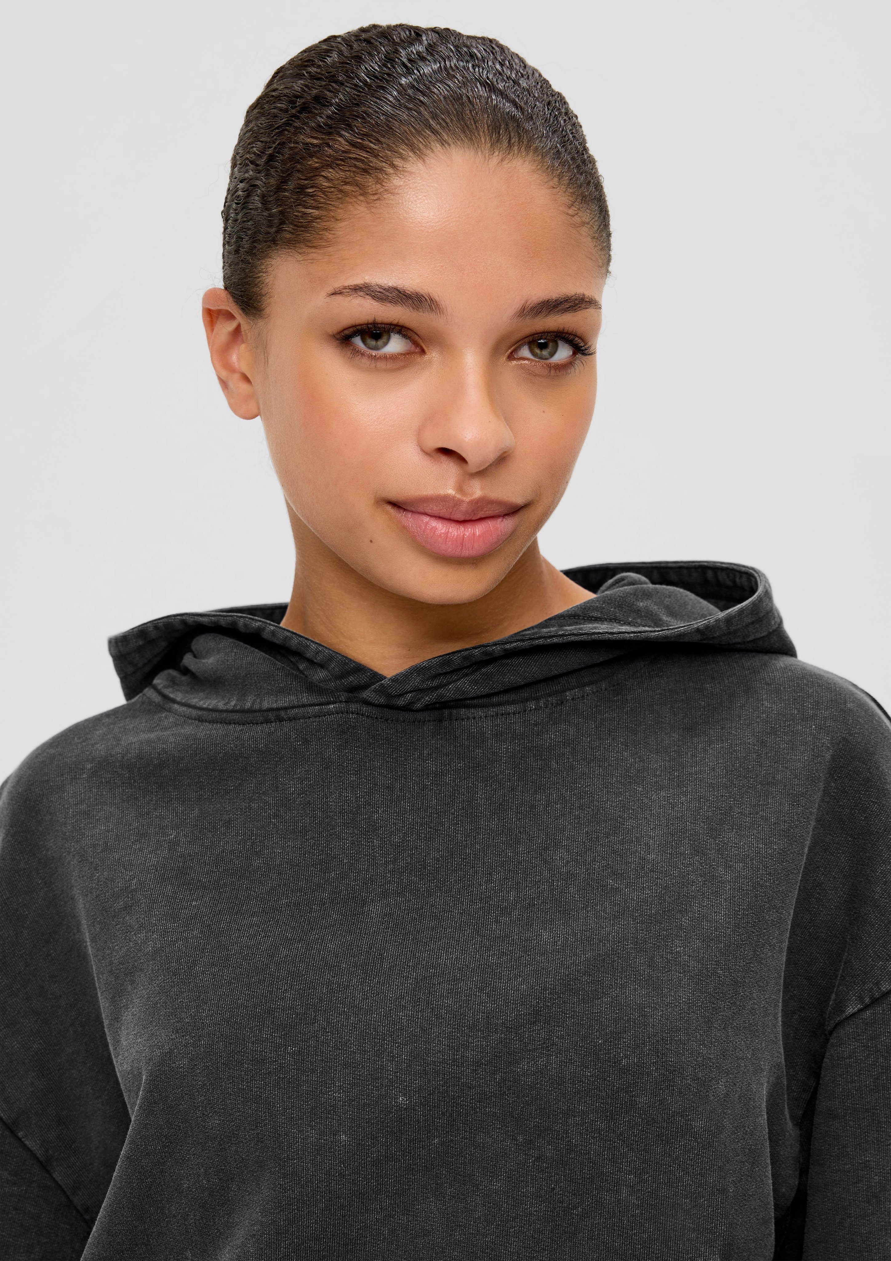 Q/S designed by Sweatshirt met grote tekst op de rug